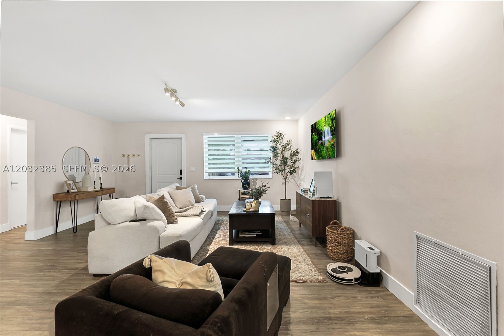HOLLYWOOD HILLS AMEN PLAT - Residential