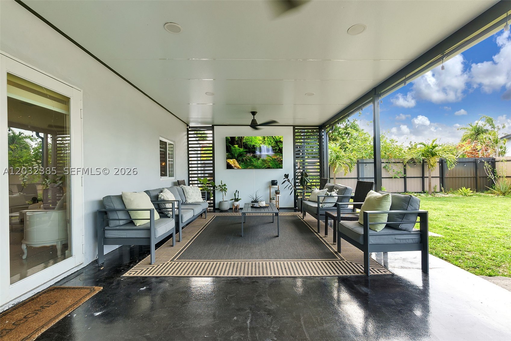 HOLLYWOOD HILLS AMEN PLAT - Residential