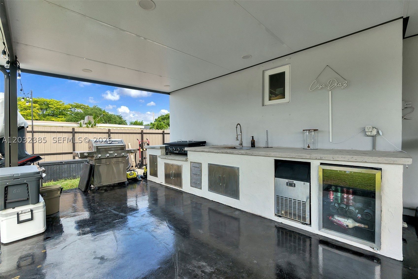 HOLLYWOOD HILLS AMEN PLAT - Residential