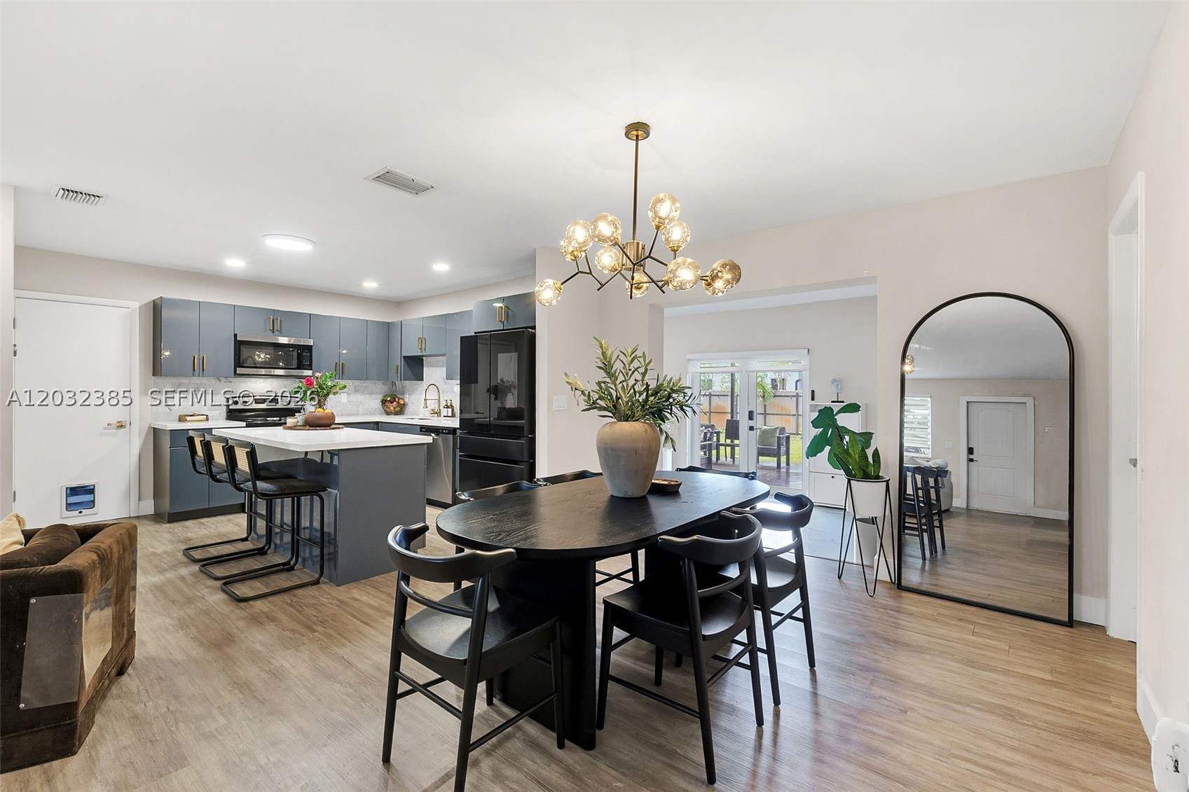 HOLLYWOOD HILLS AMEN PLAT - Residential