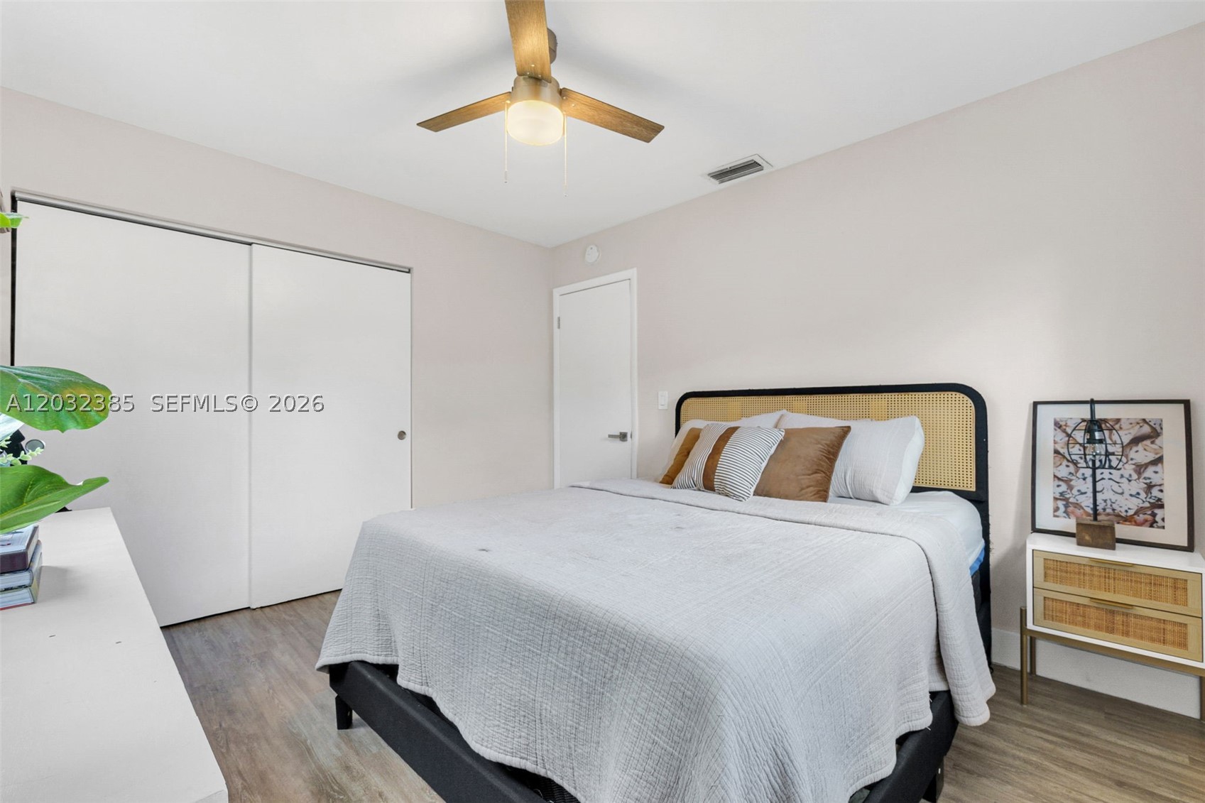 HOLLYWOOD HILLS AMEN PLAT - Residential