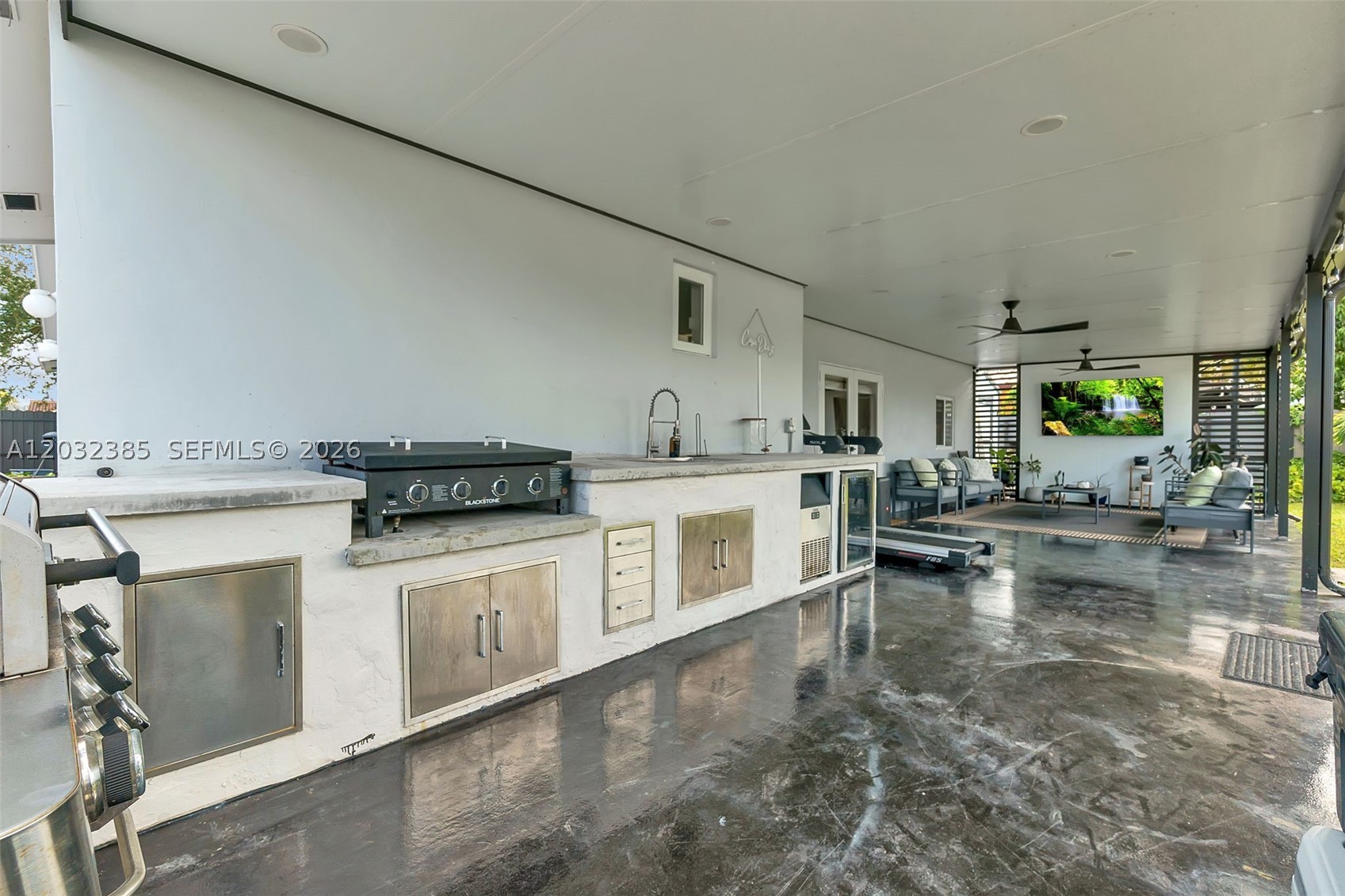HOLLYWOOD HILLS AMEN PLAT - Residential