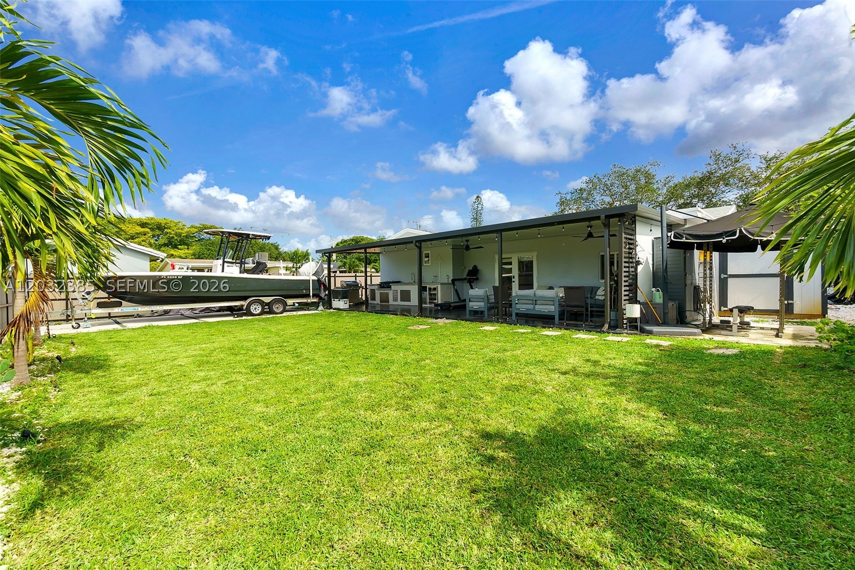 HOLLYWOOD HILLS AMEN PLAT - Residential