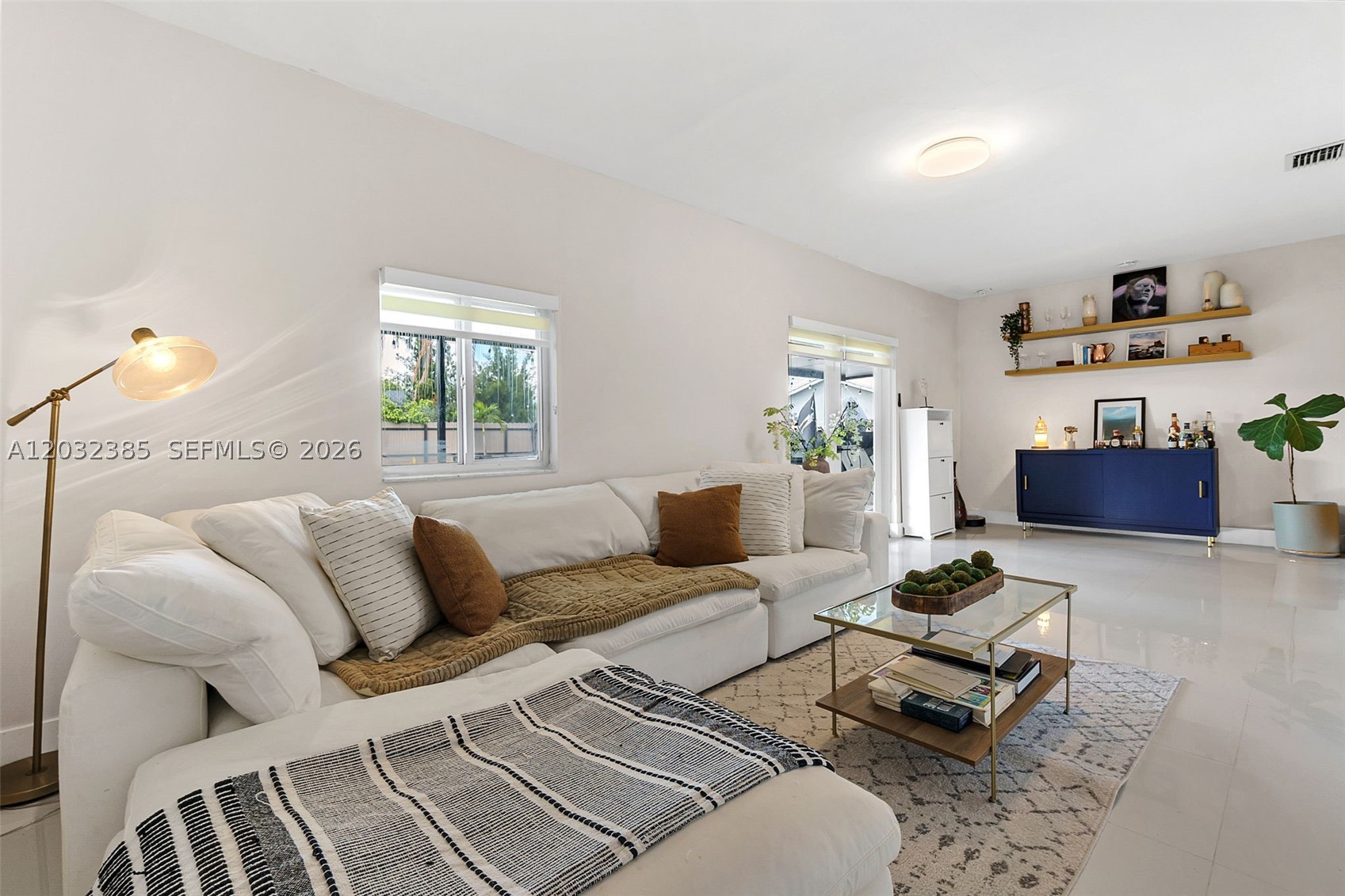HOLLYWOOD HILLS AMEN PLAT - Residential