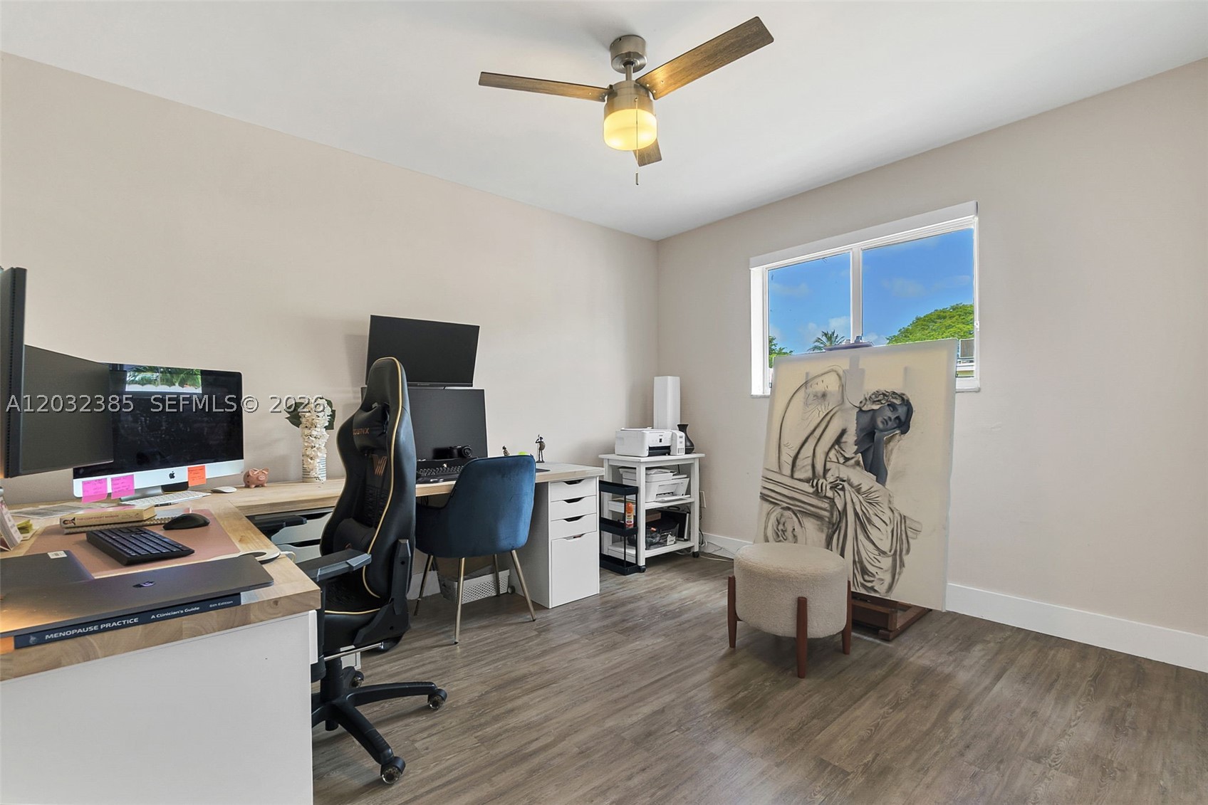 HOLLYWOOD HILLS AMEN PLAT - Residential
