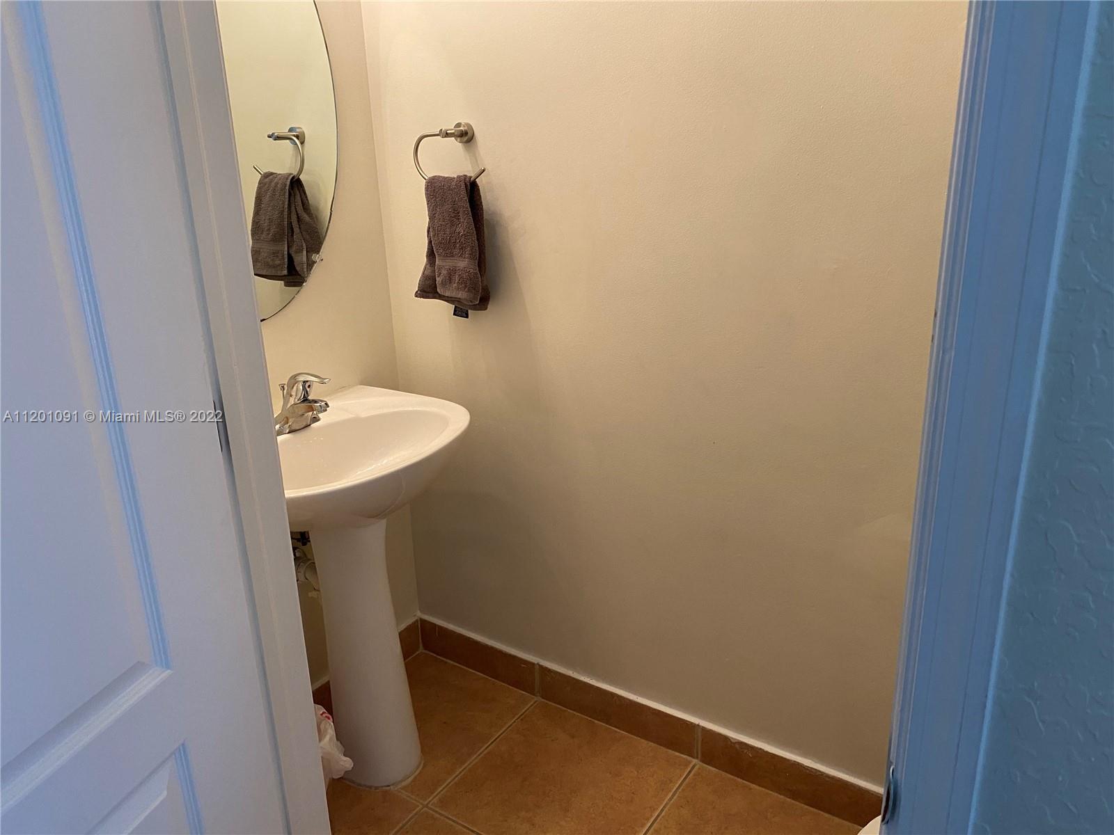 MEADOW PINES - Residential