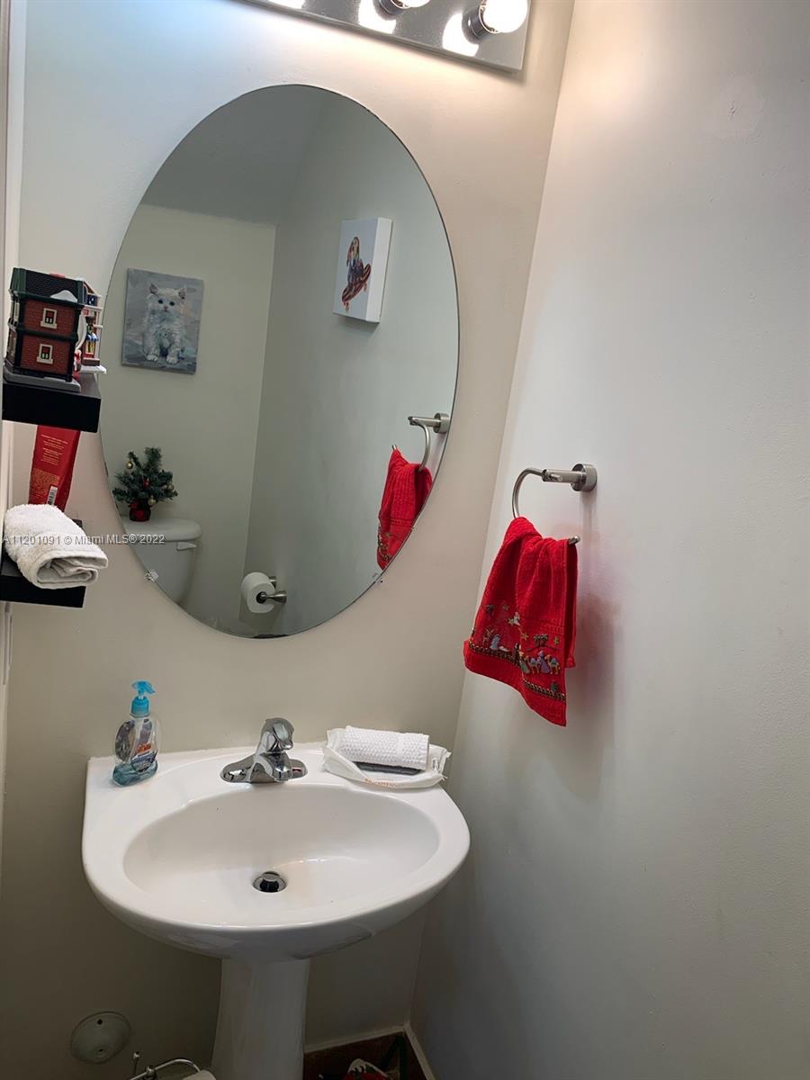 MEADOW PINES - Residential