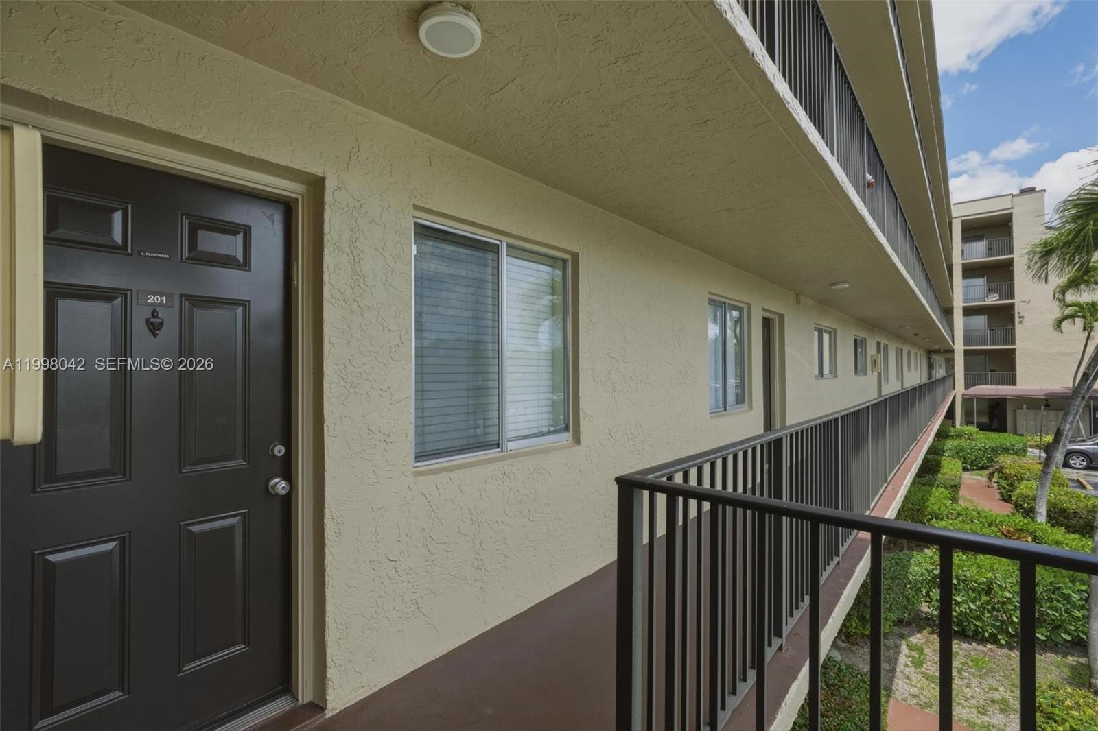 CASCADES OF LAUDERHILL 2 - Residential