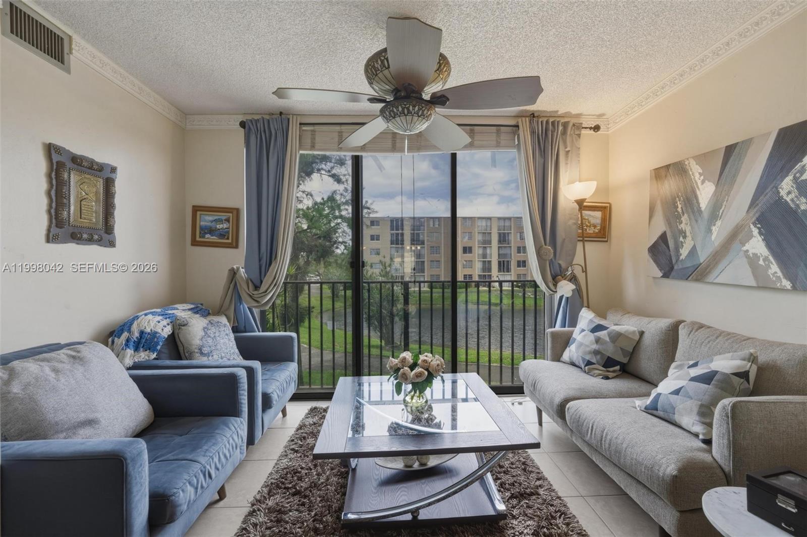 CASCADES OF LAUDERHILL 2 - Residential