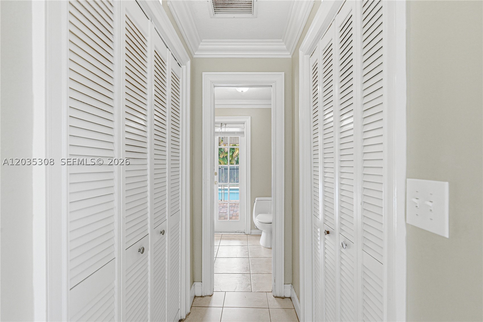 CORAL SPRINGS COUNTRY CLU - Residential