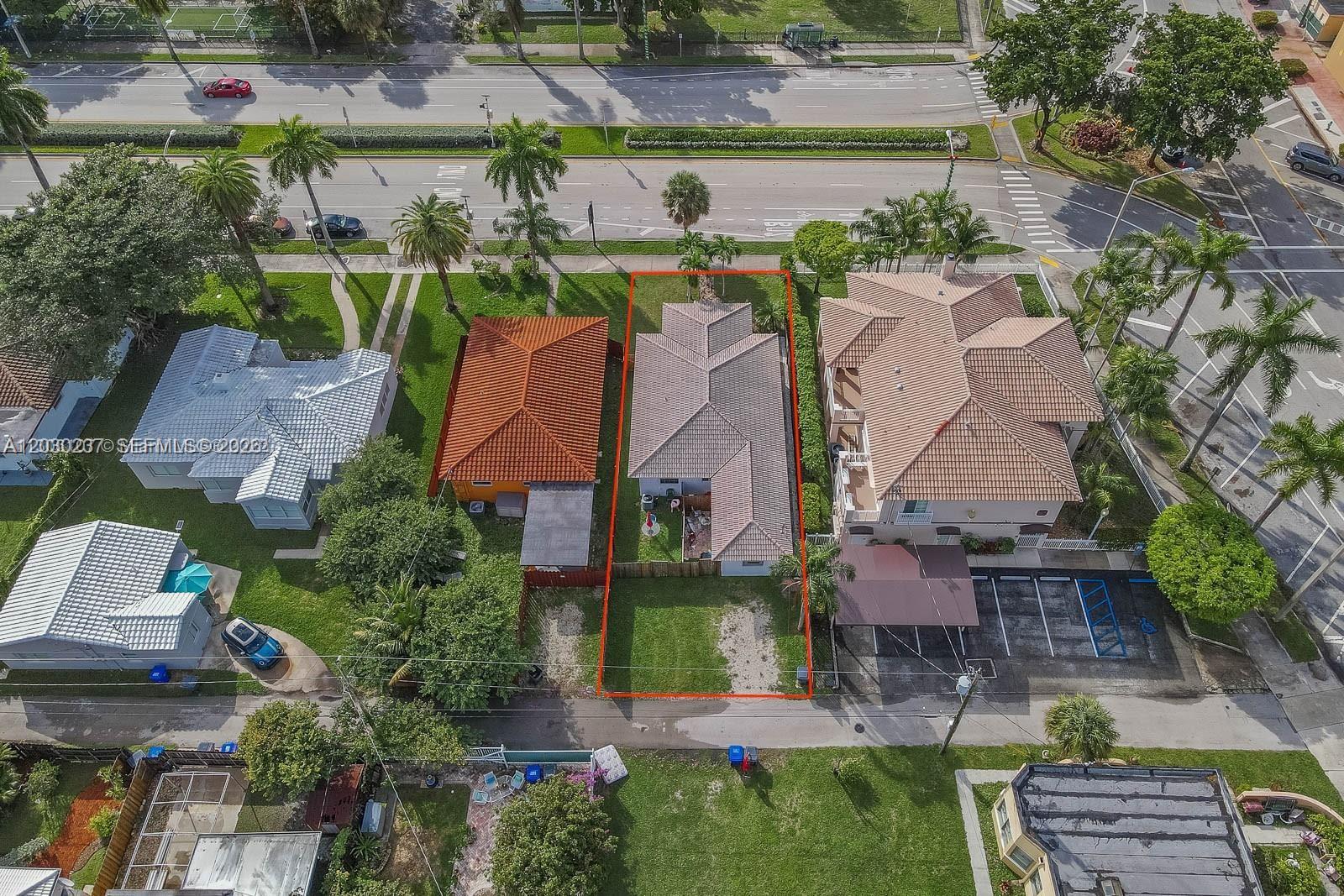 HOLLYWOOD - Residential Lease