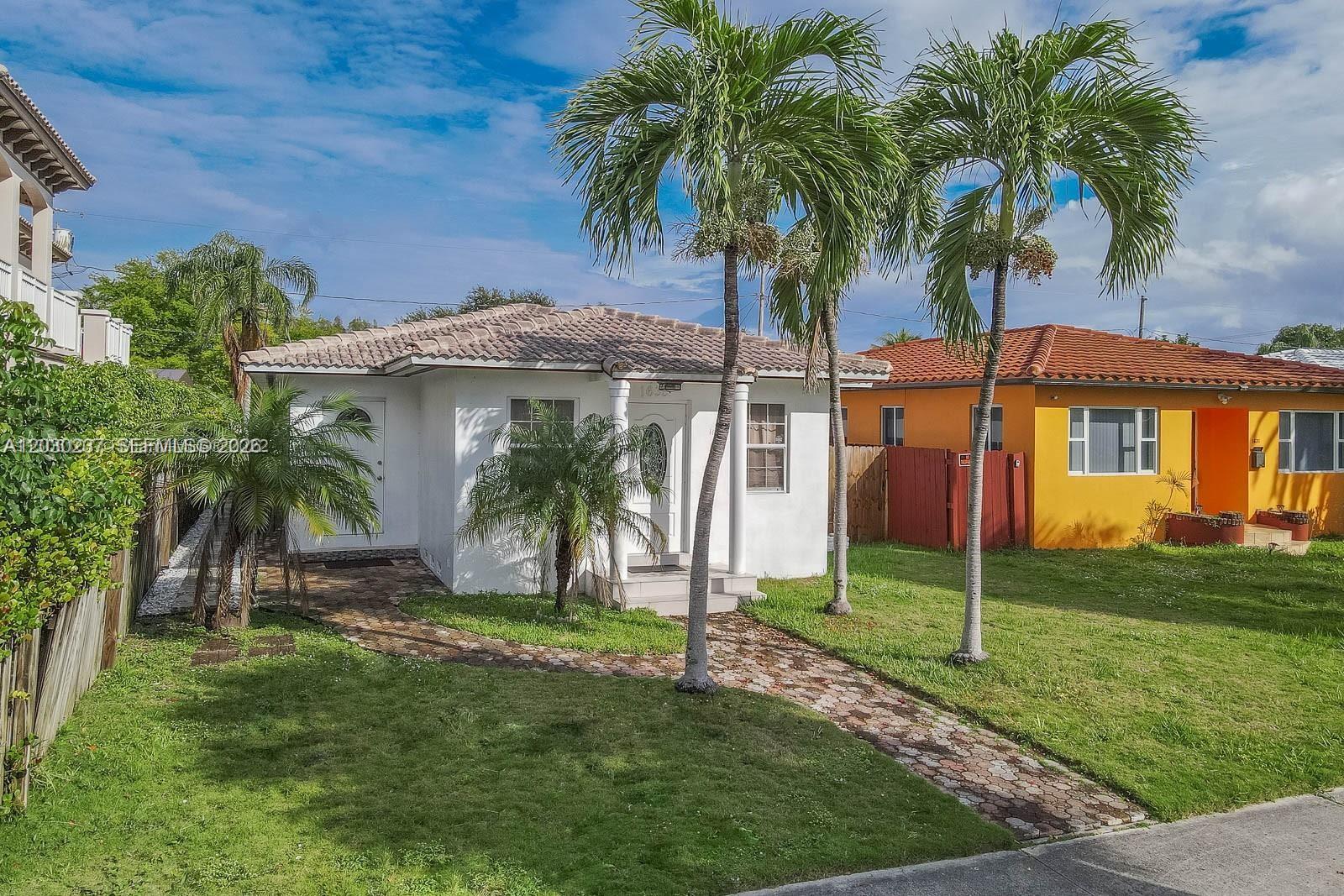 HOLLYWOOD - Residential Lease
