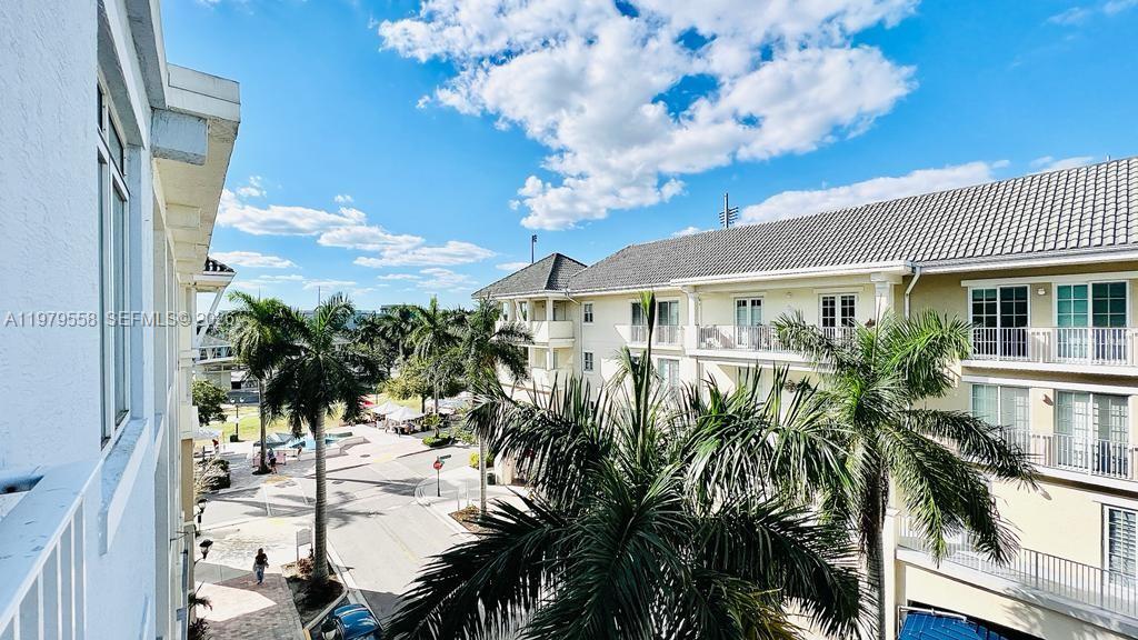 VILLAGE AT ABACOA CONDO - Residential Lease