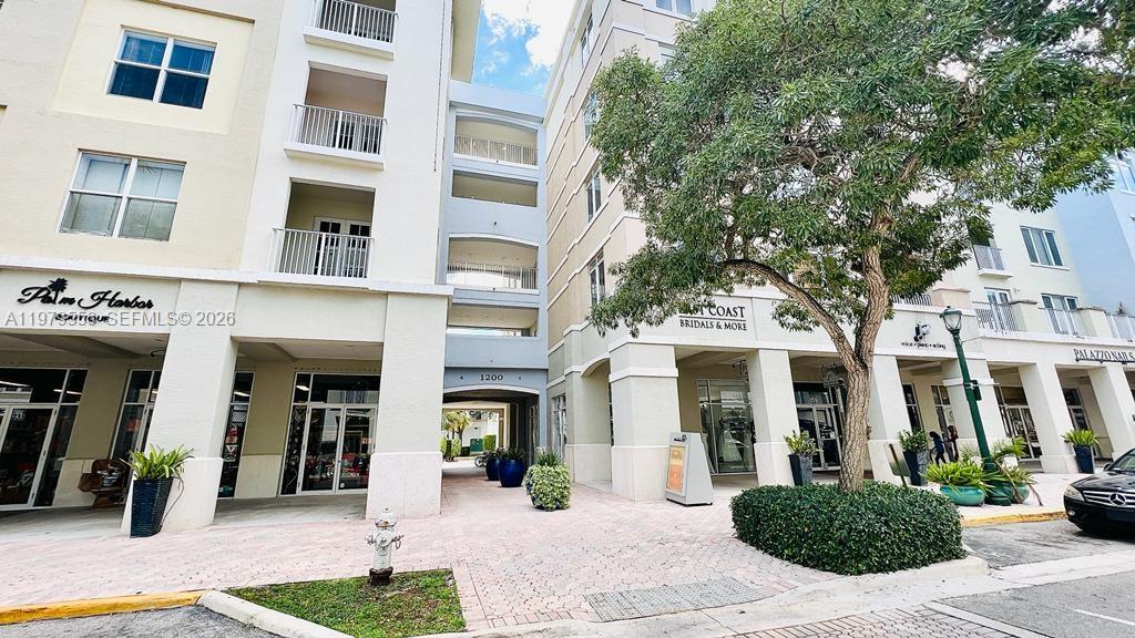 Beautiful apartment, sun filled and updated unit with a balcony overlooking Town Center Dr in the Village at ABACOA. This condo studio includes an assigned parking space. Open kitchen has bright stainless steel appliances & lots of counter top space. This spacious studio includes a large walk in closet. Immaculate laminate wood floors throughout. Walking distance to the restaurants parks and schools nearby in ABACOA. Secure elevator, amenities include pool & fitness center, Minutes to the Beach, airport, Roger Dean Stadium, numerous public golf and tennis facilities and all that Jupiter and Town Center has to offer.