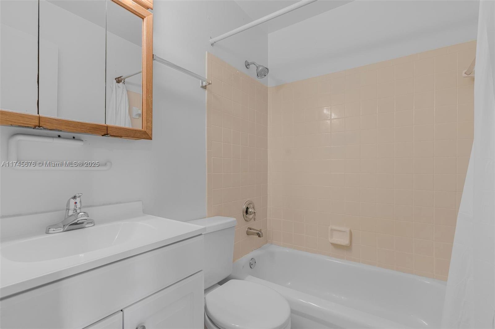 EVERGLADES SUGAR & LAND C - Residential