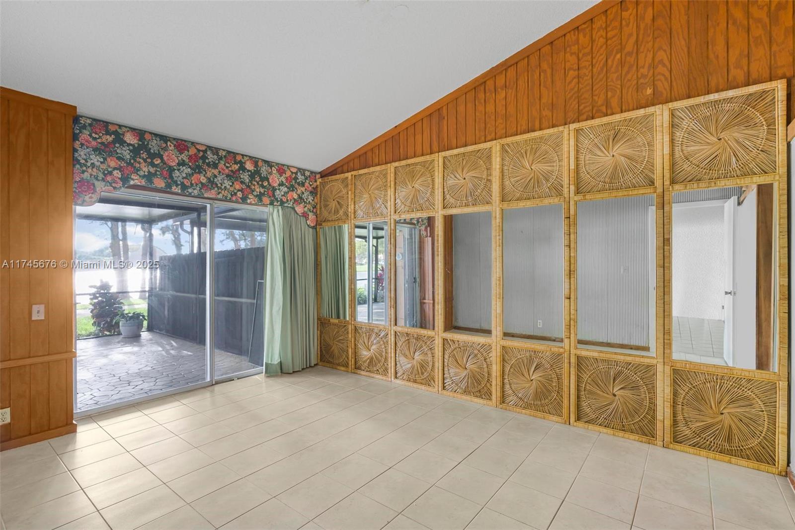 EVERGLADES SUGAR & LAND C - Residential