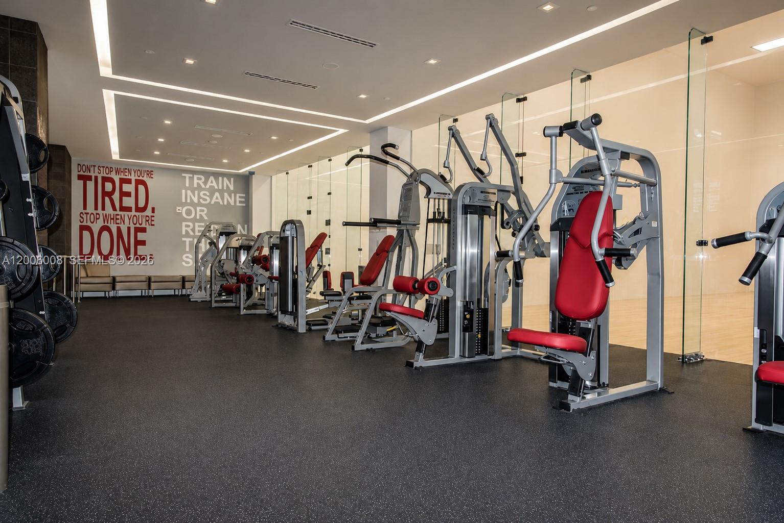 CARBONELL CONDO - Residential