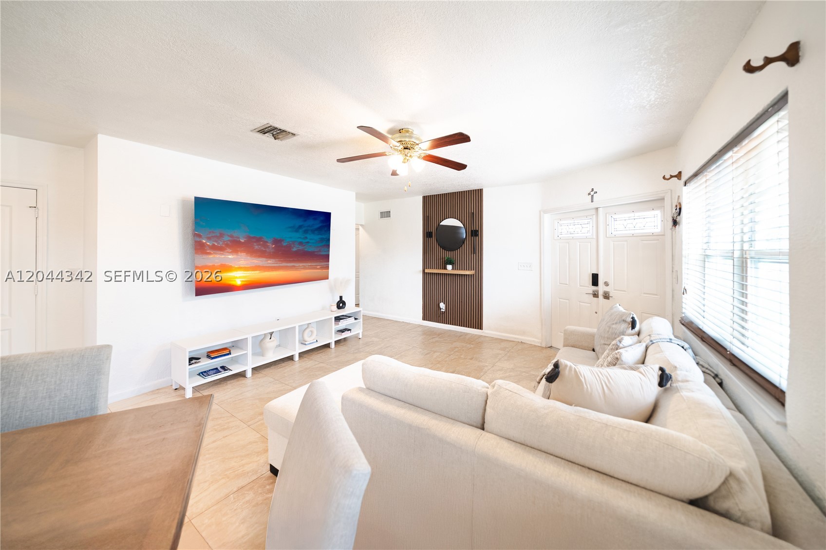 HERITAGE HOMES - Residential