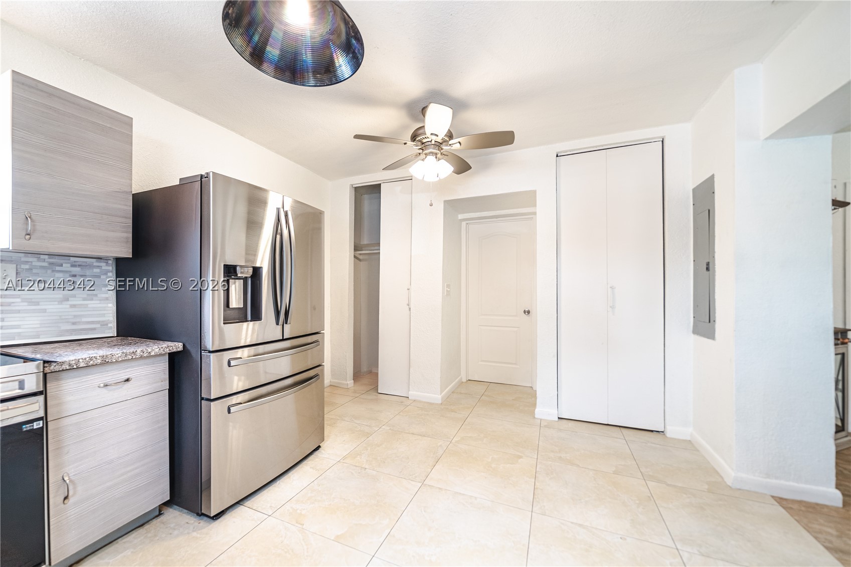 HERITAGE HOMES - Residential