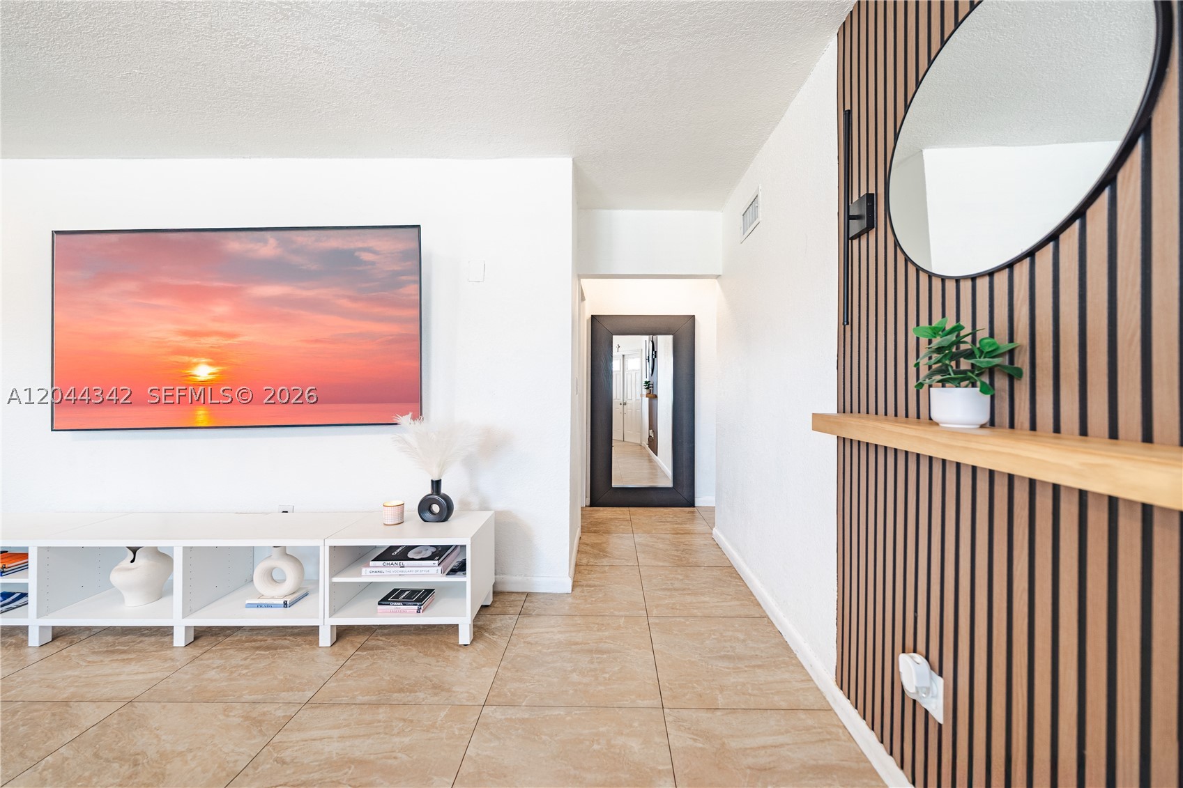 HERITAGE HOMES - Residential