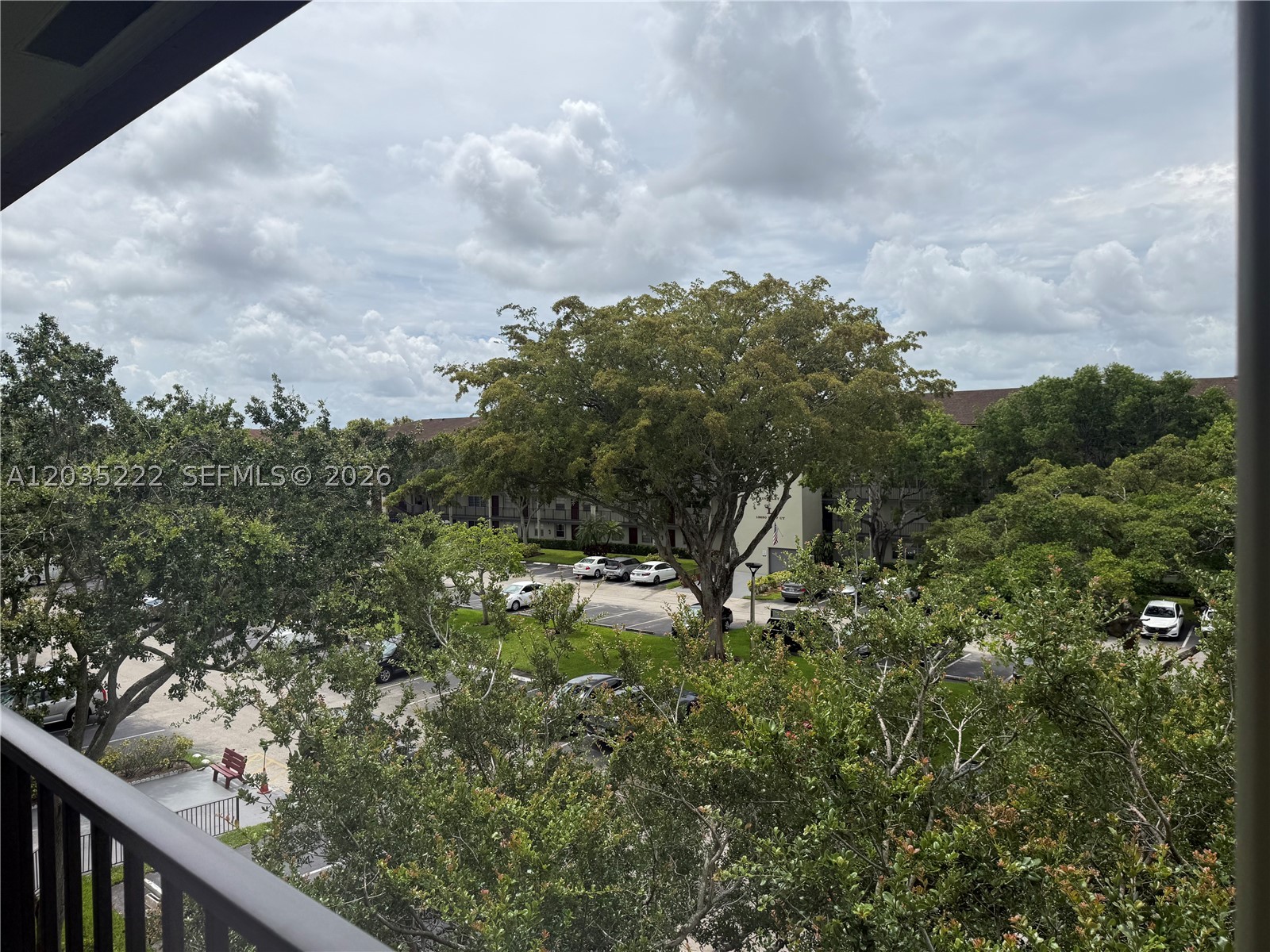 KINGSLEY AT CENTURY VILLA - Residential Lease