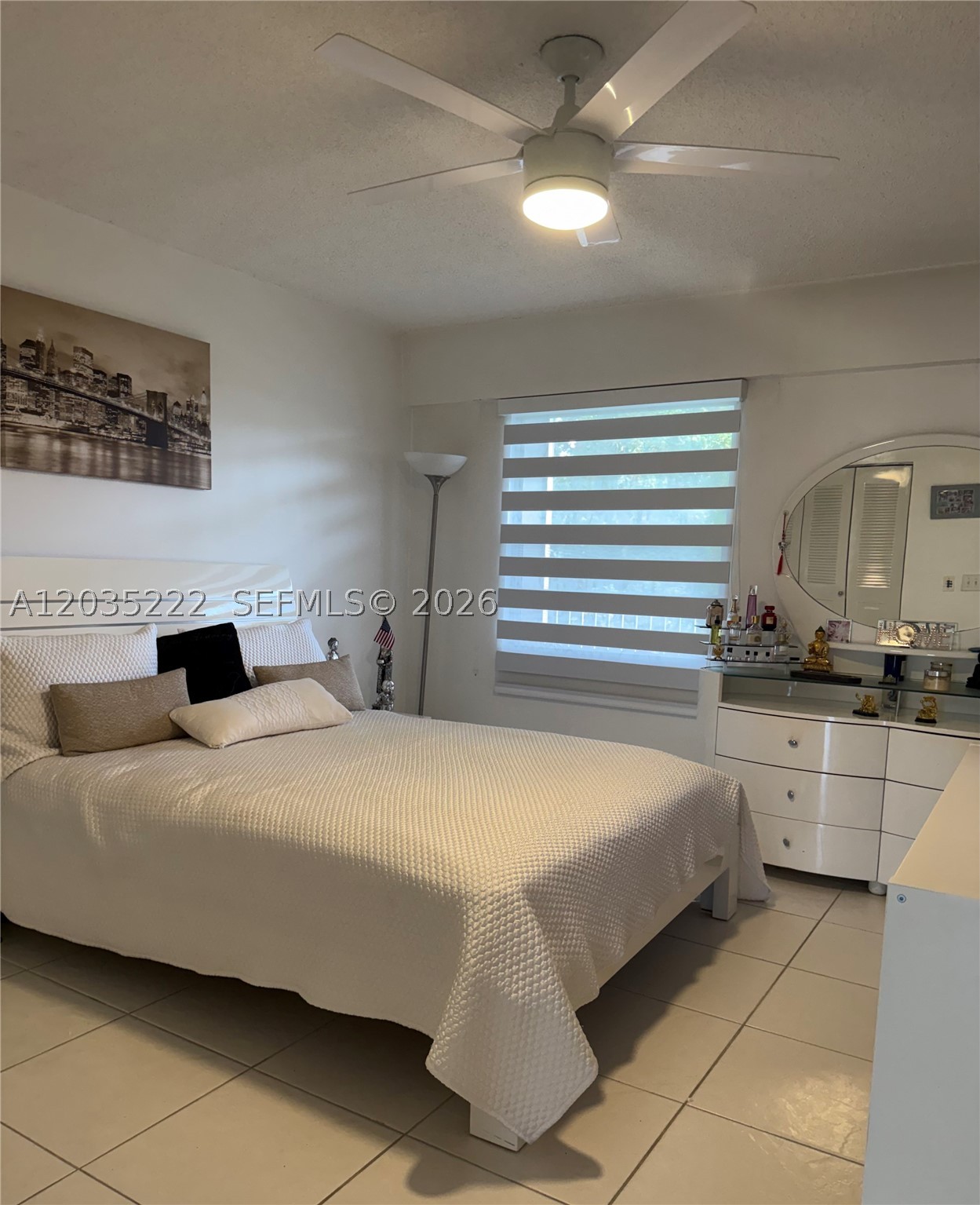 KINGSLEY AT CENTURY VILLA - Residential Lease