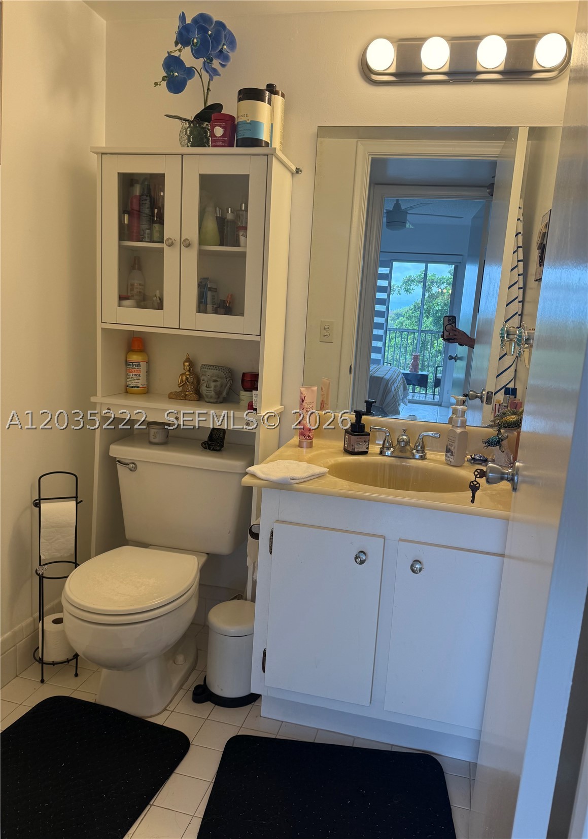 KINGSLEY AT CENTURY VILLA - Residential Lease