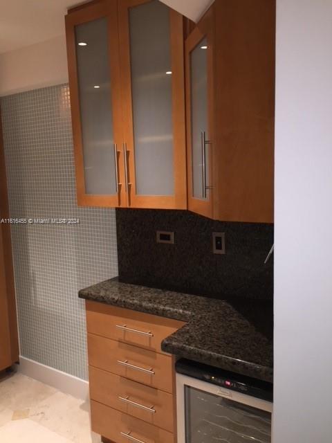 DELVISTA TOWERS CONDO TOW - Residential Lease