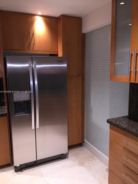 DELVISTA TOWERS CONDO TOW - Residential Lease