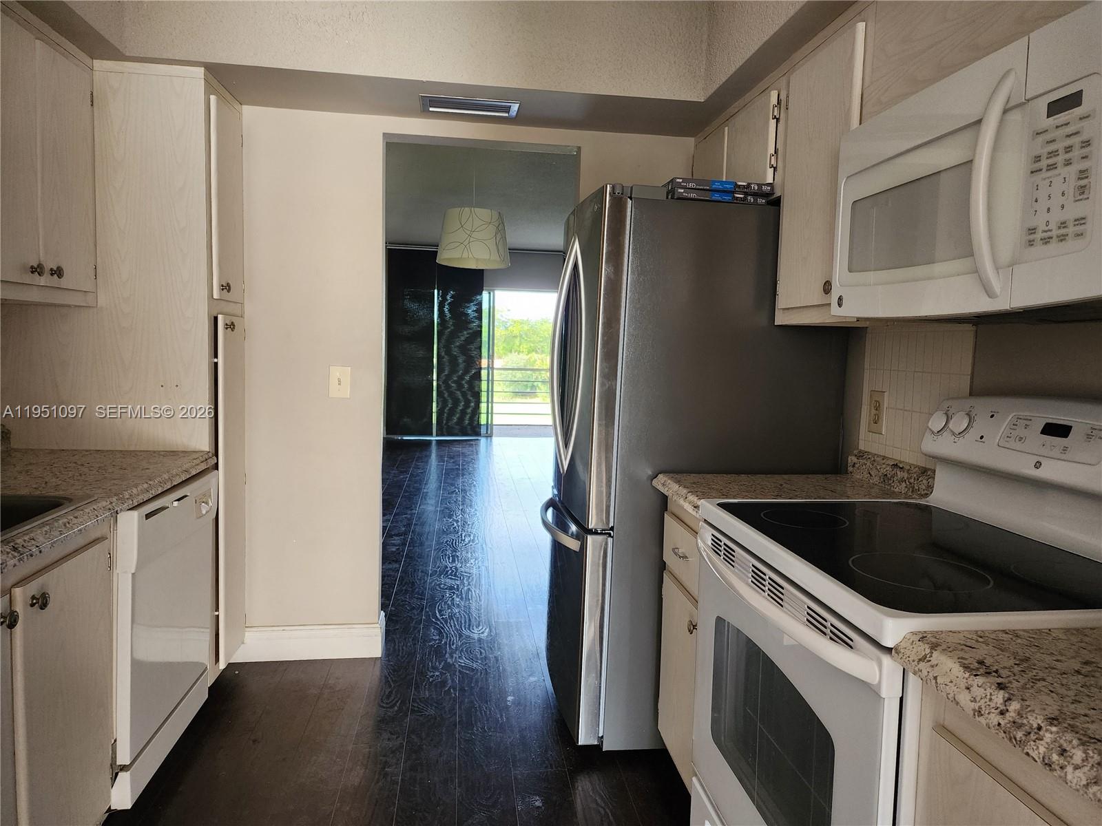 ARROWHEAD CONDO NO II - Residential