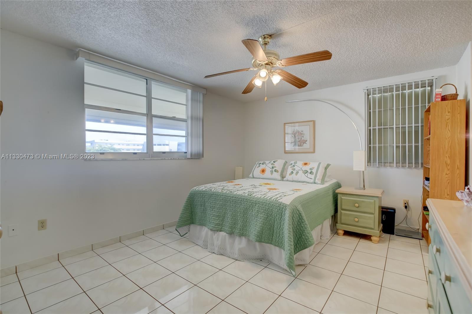 EDEN ISLES CONDO PART 3 - Residential