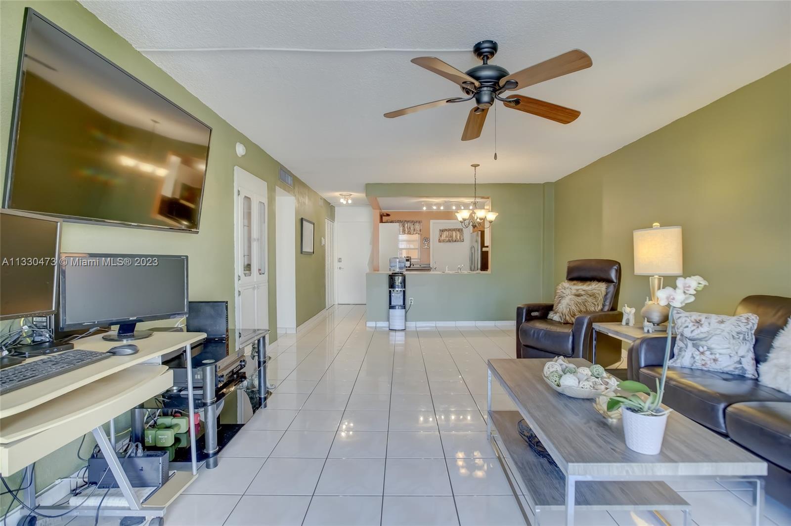 EDEN ISLES CONDO PART 3 - Residential