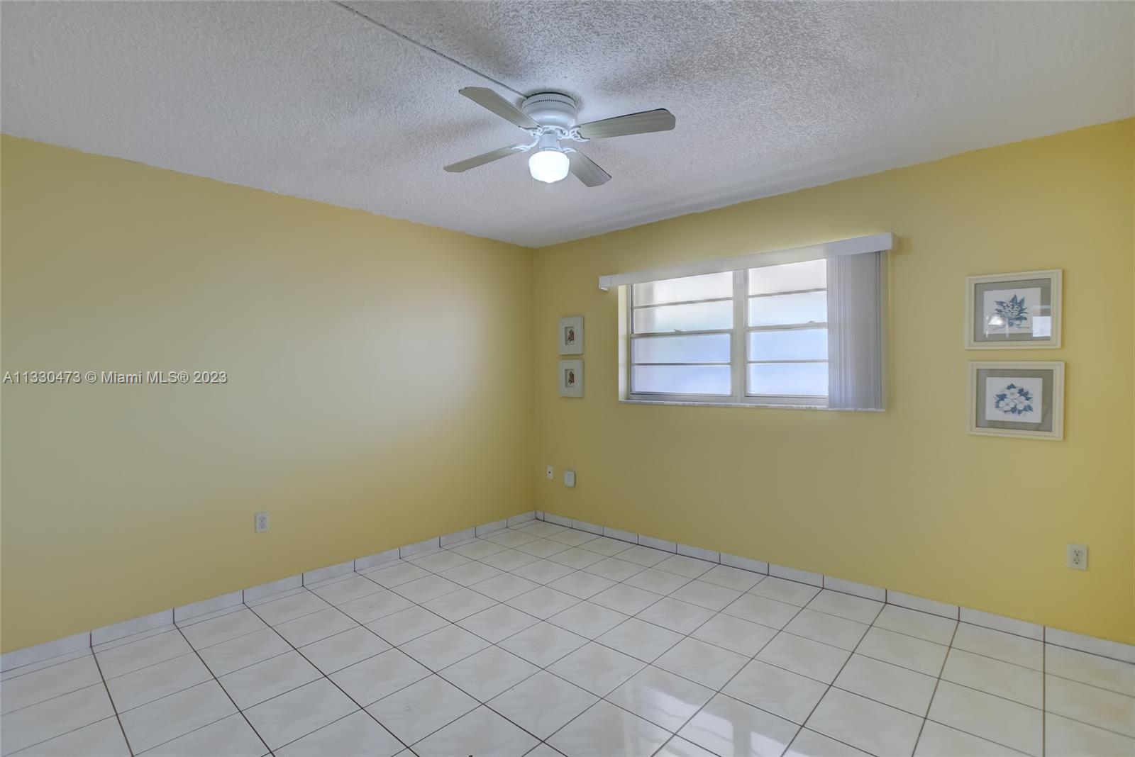 EDEN ISLES CONDO PART 3 - Residential