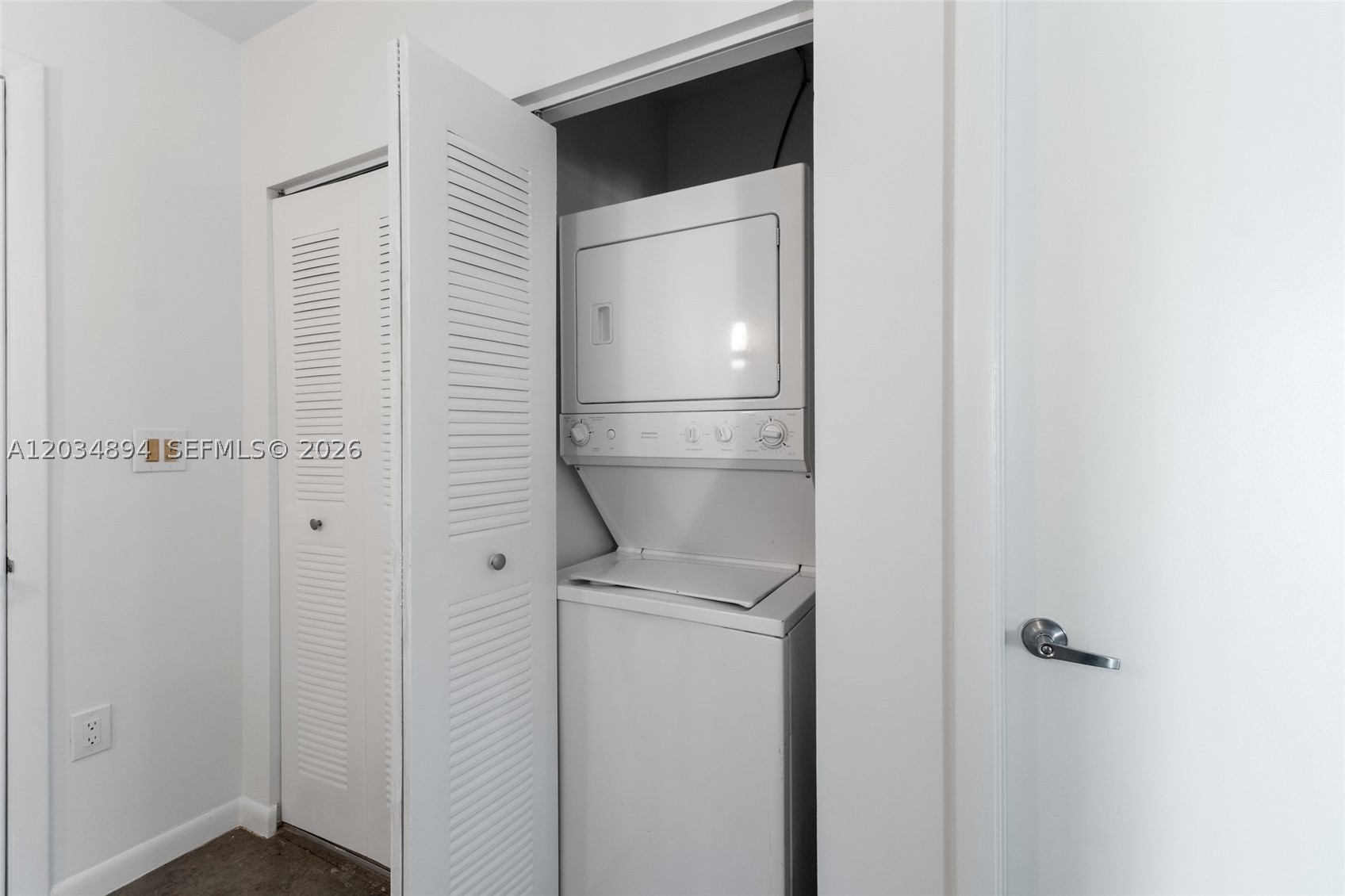 THE LOFT DOWNTOWN II COND - Residential