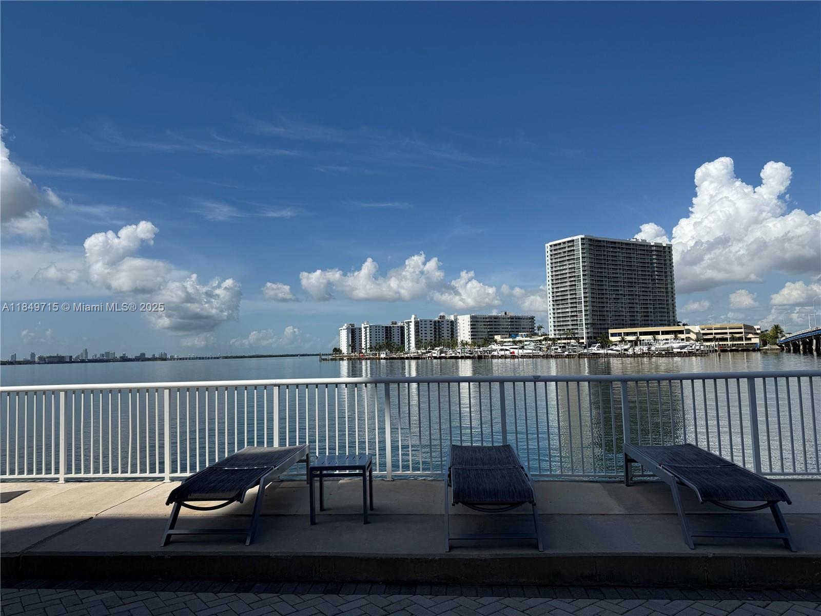 VILLA BAY VISTA CONDO - Residential