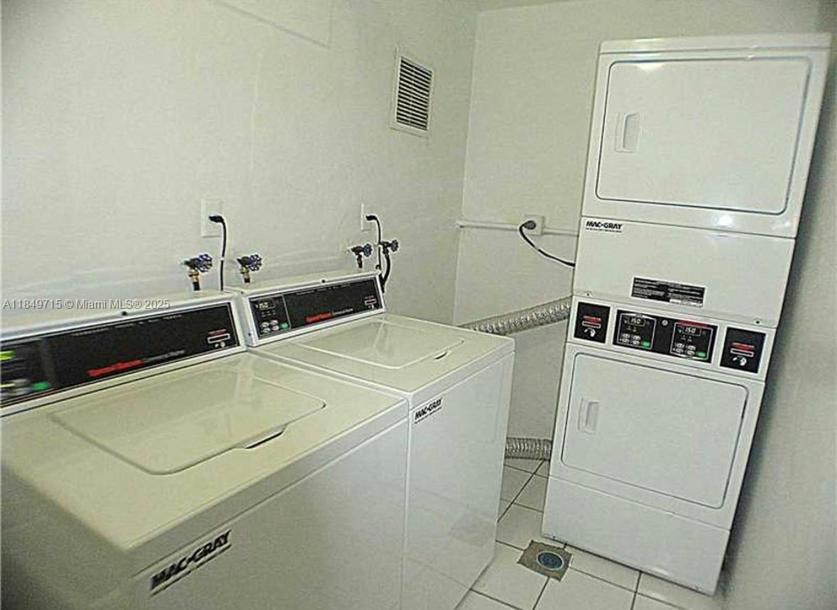 VILLA BAY VISTA CONDO - Residential