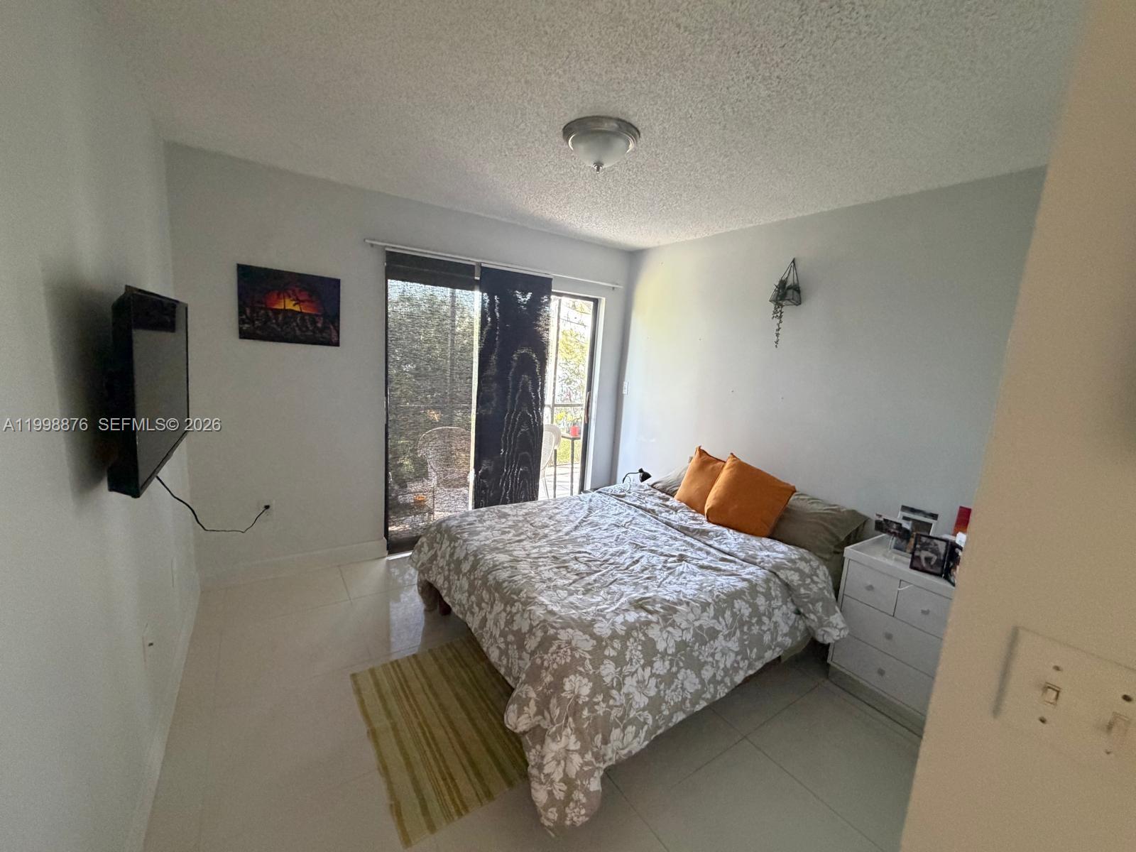 CARMEL LAKES CONDO NO 6 - Residential