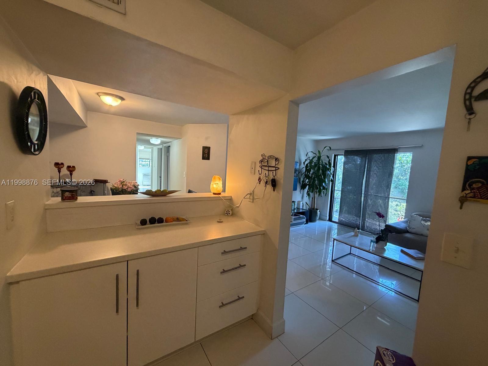 CARMEL LAKES CONDO NO 6 - Residential