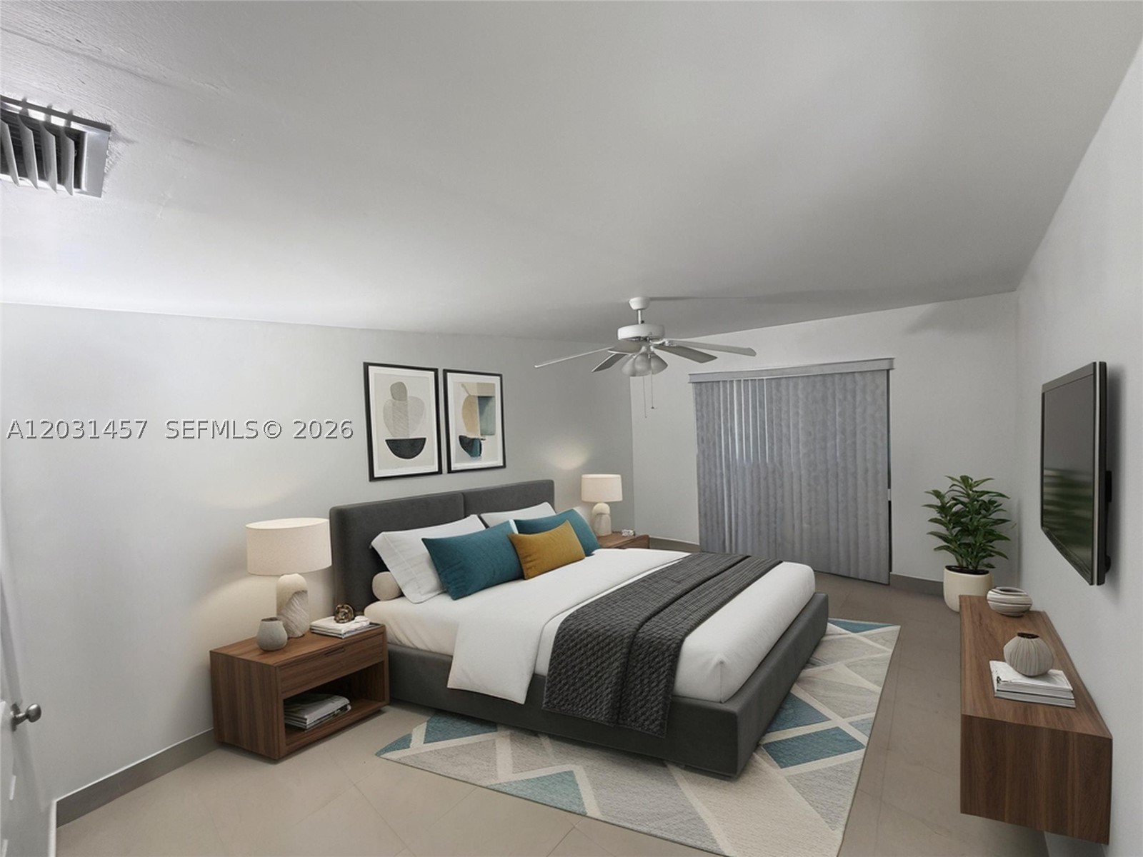 SUNRISE NOB HILL EAST - Residential