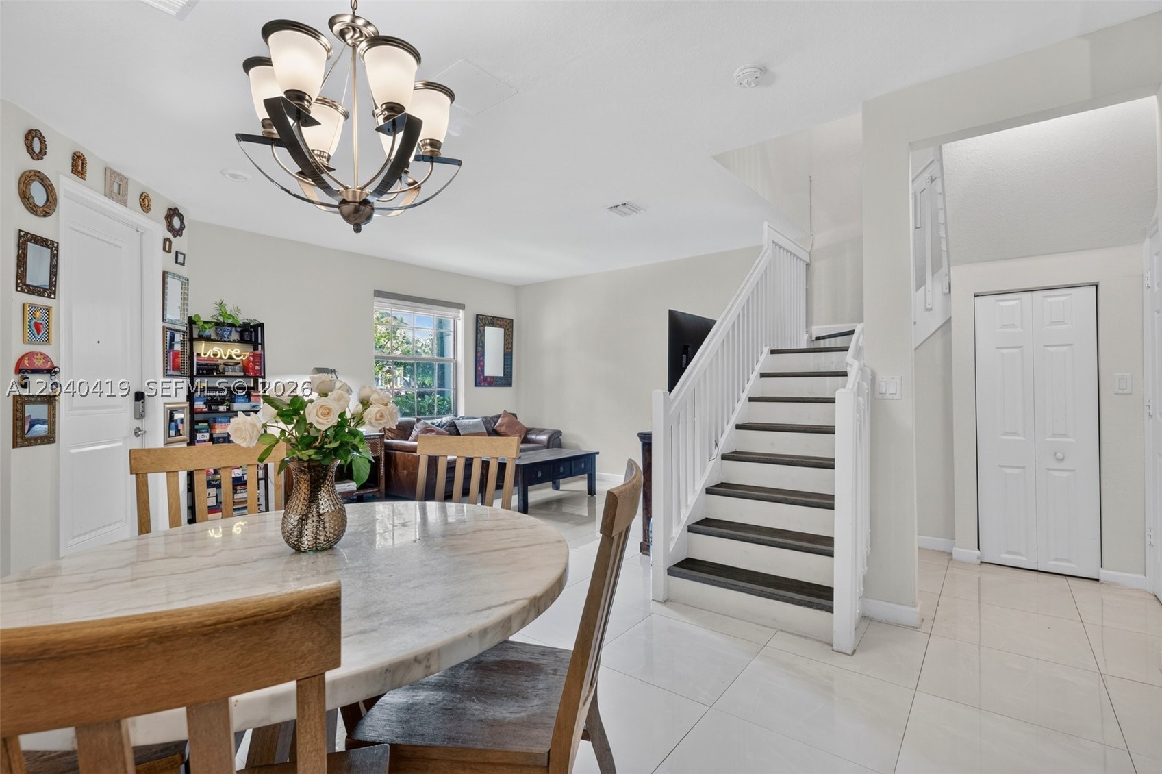 COCO PALM ESTATES - Residential