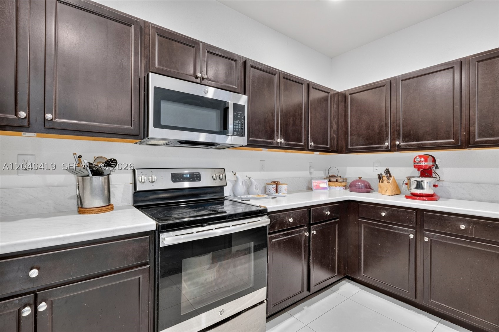 COCO PALM ESTATES - Residential