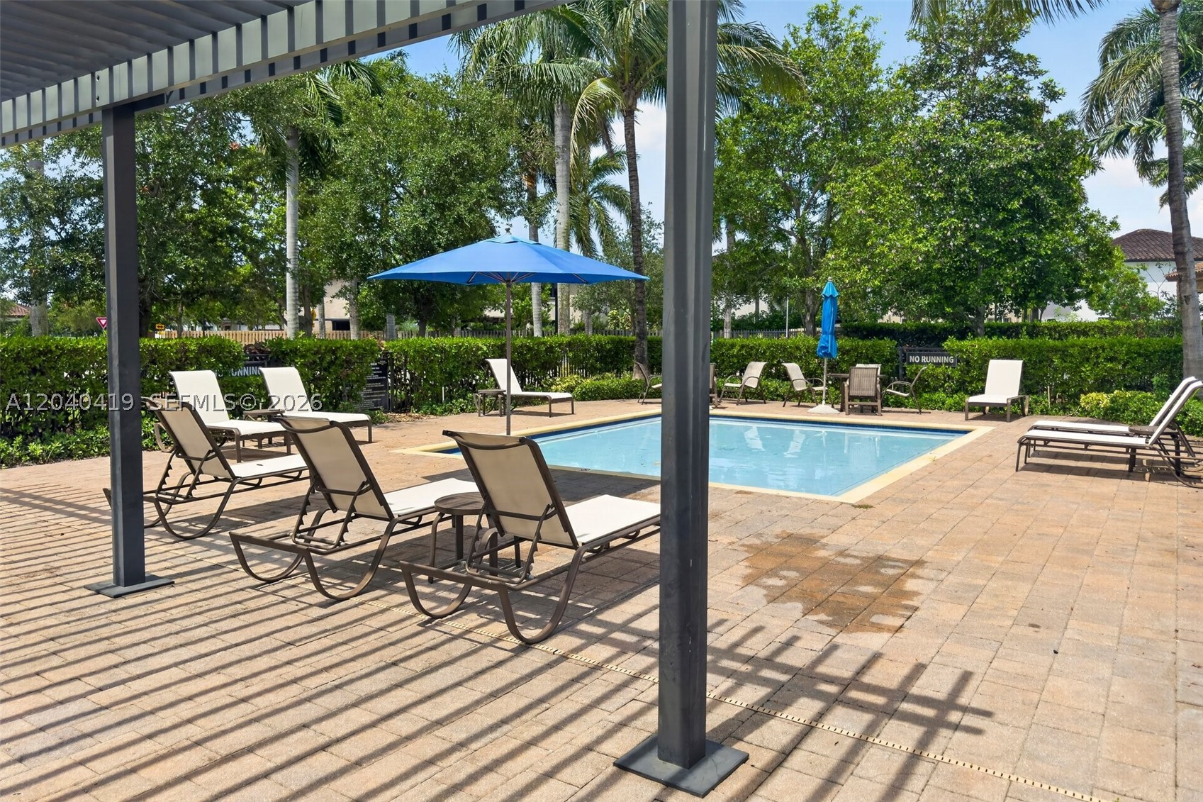 COCO PALM ESTATES - Residential