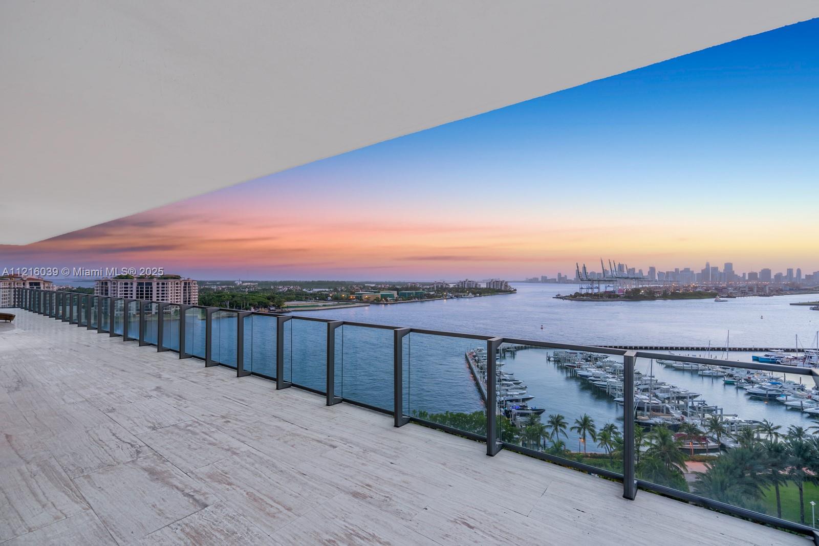 APOGEE CONDO - Residential