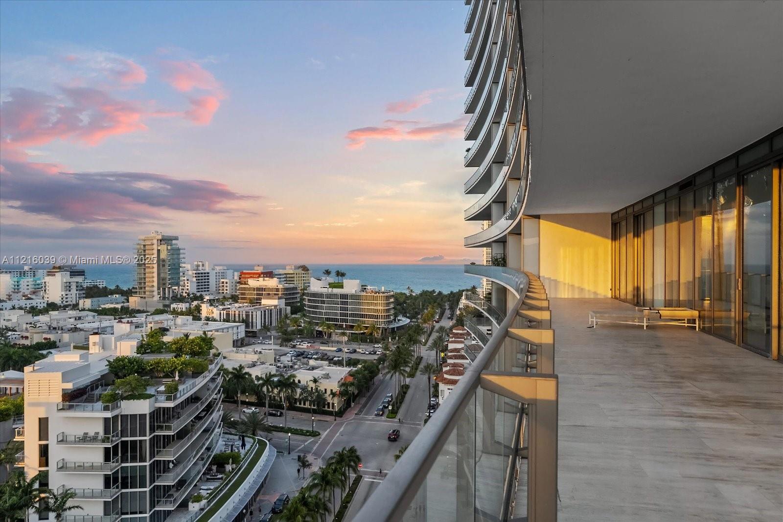 APOGEE CONDO - Residential