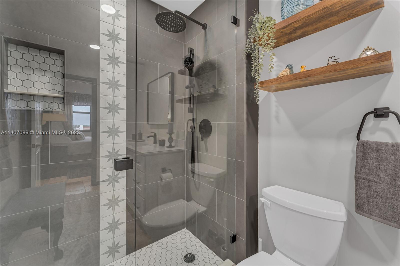 WATERBURY CONDO - Residential