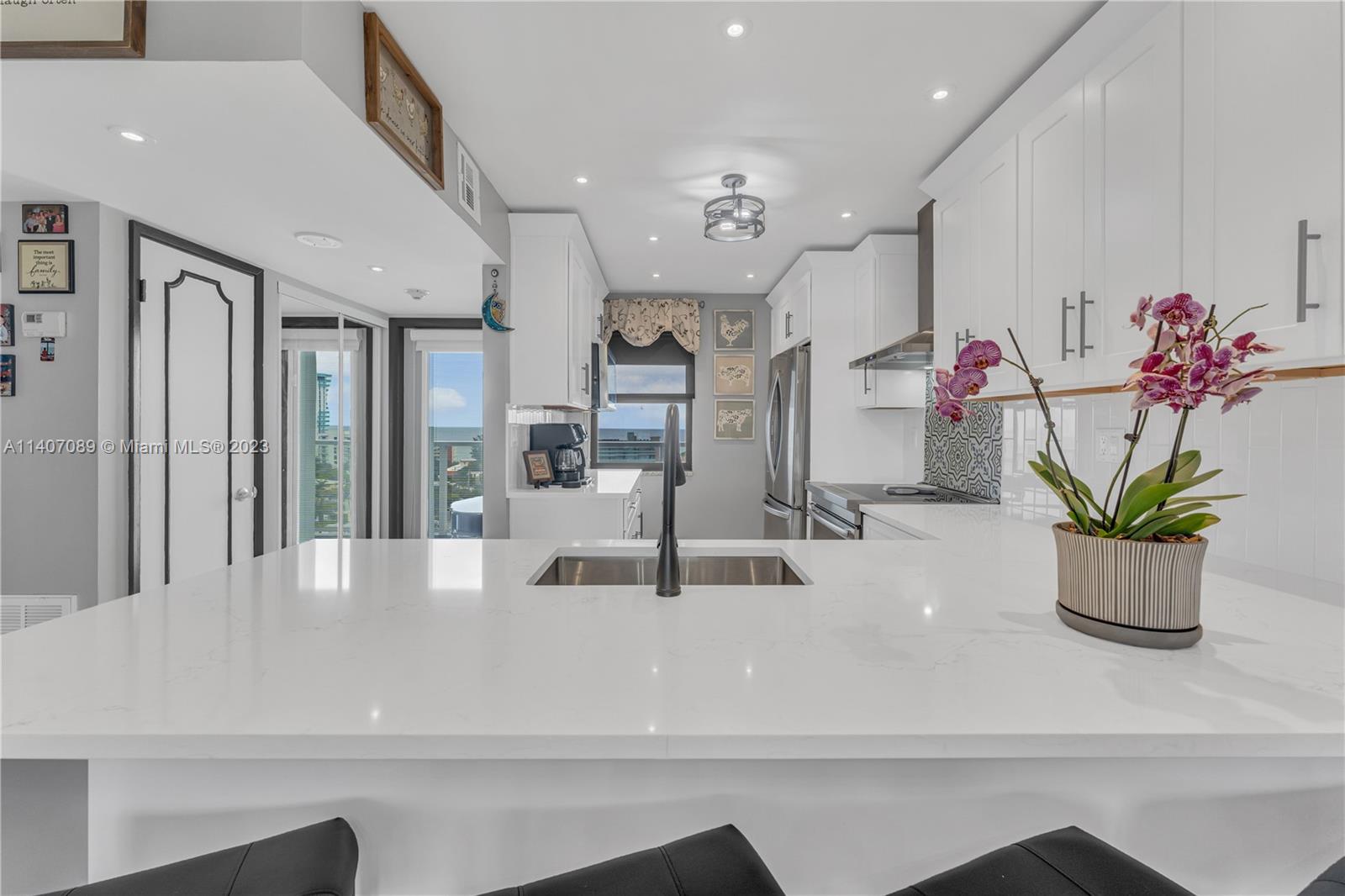 WATERBURY CONDO - Residential