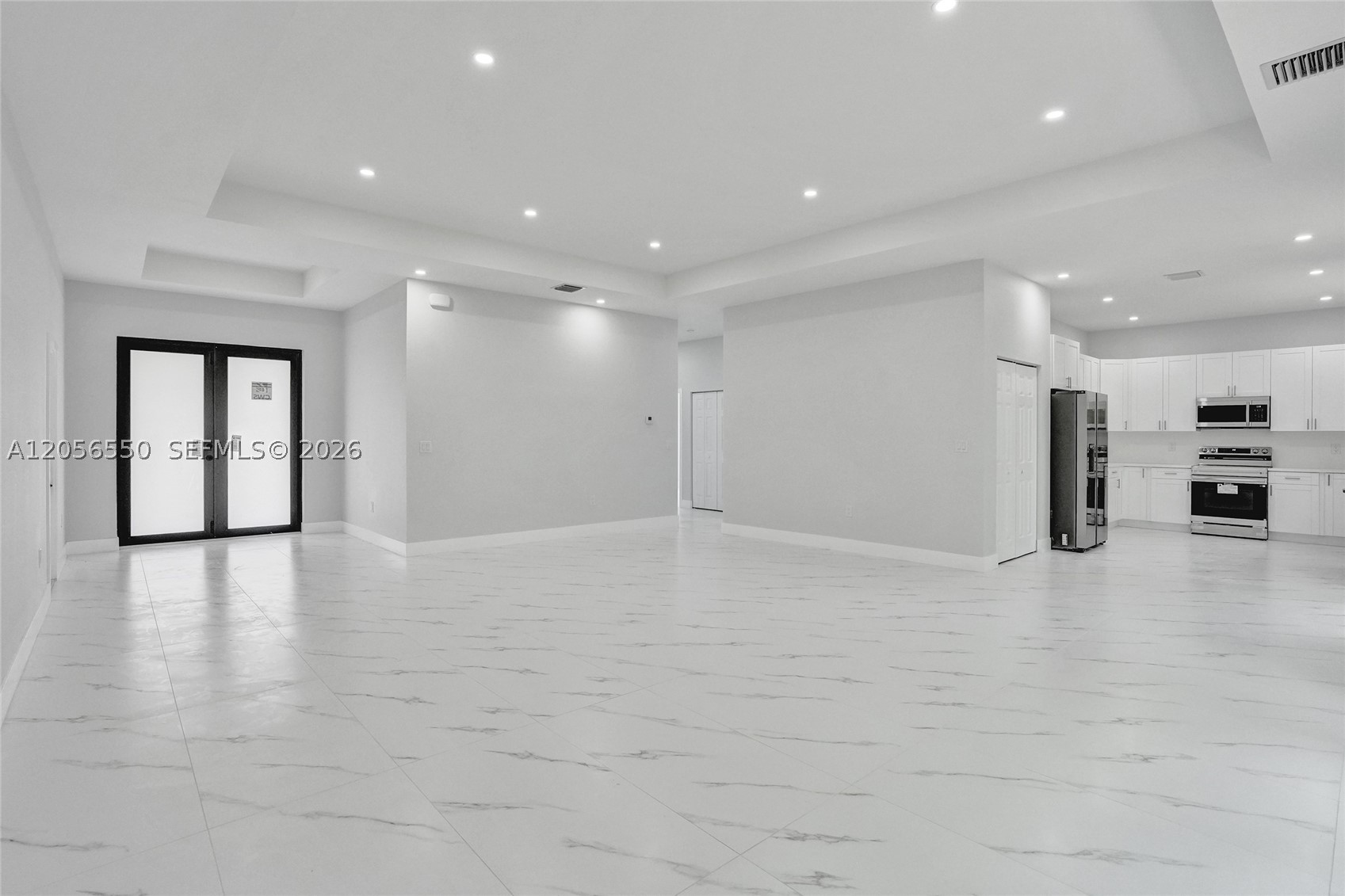 MARSHALL COURT - Residential