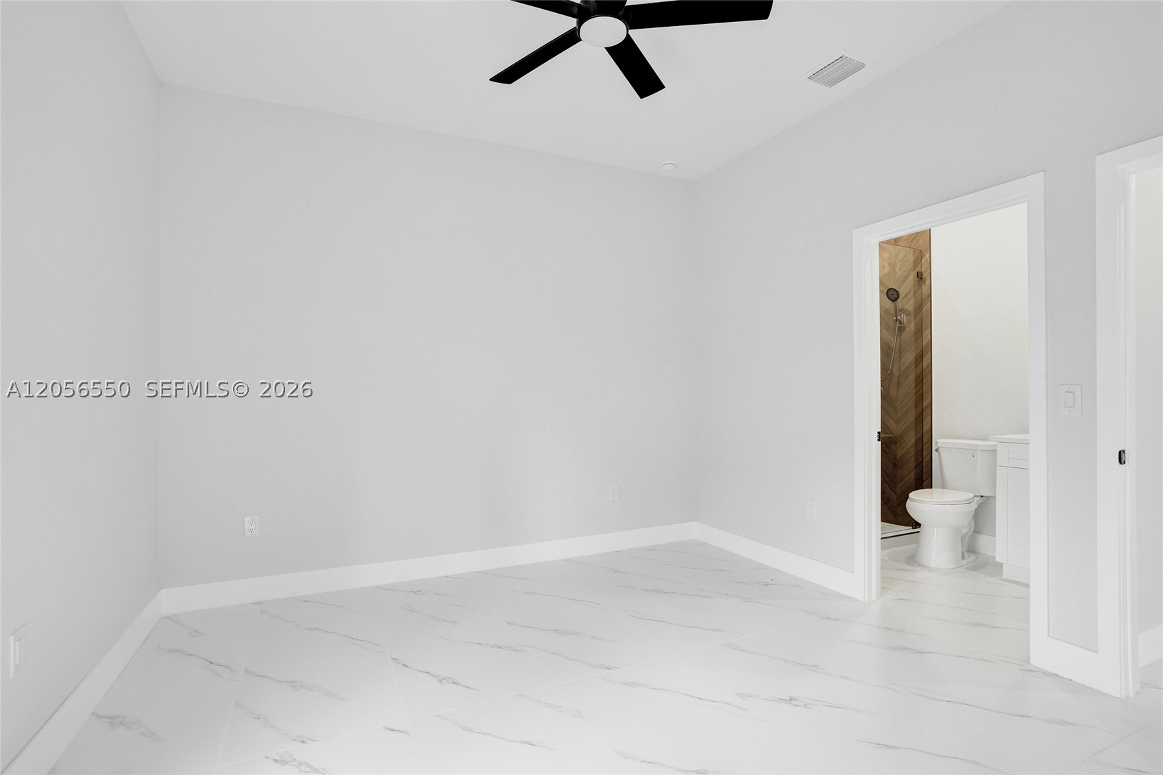MARSHALL COURT - Residential