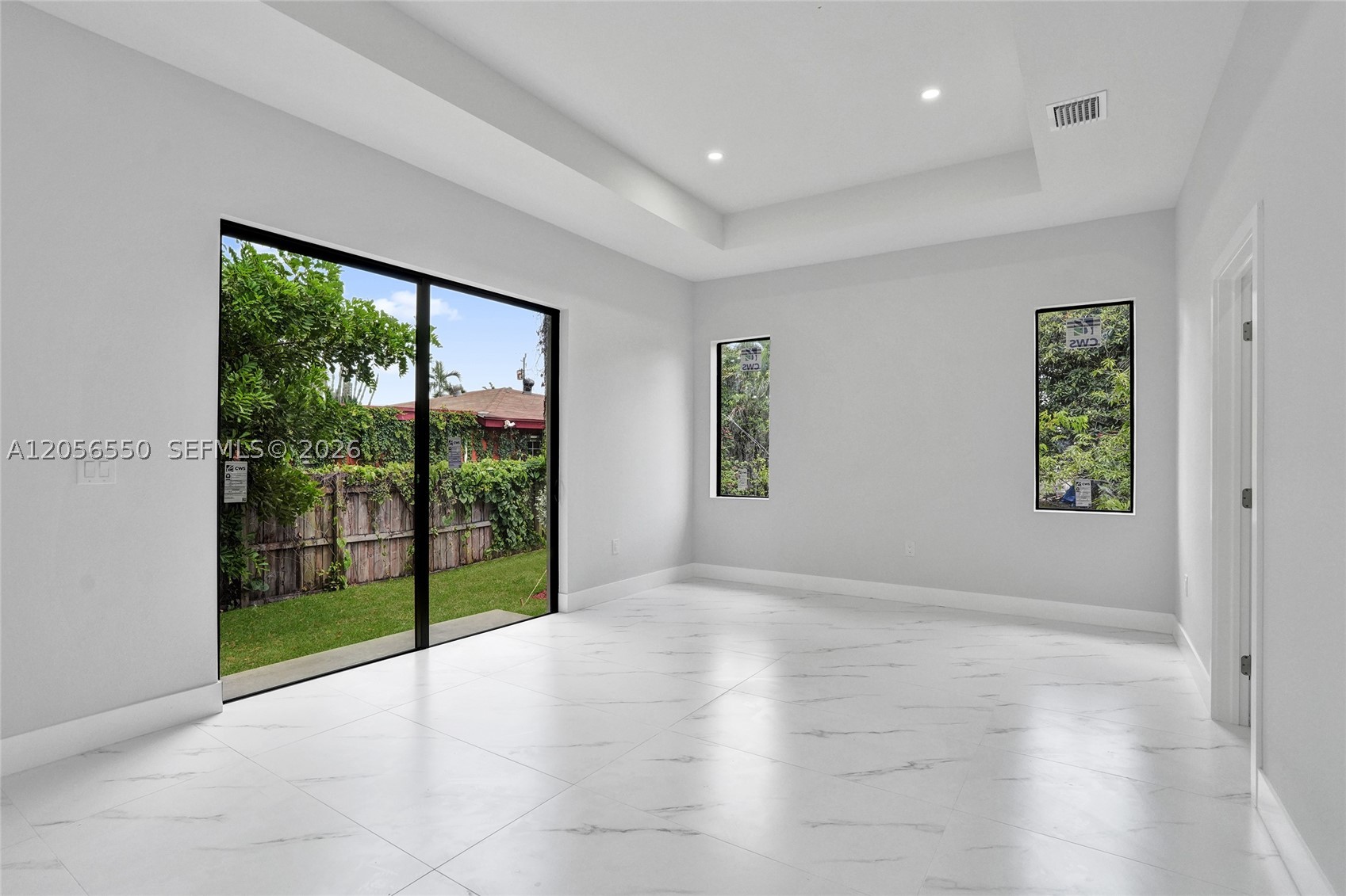 MARSHALL COURT - Residential