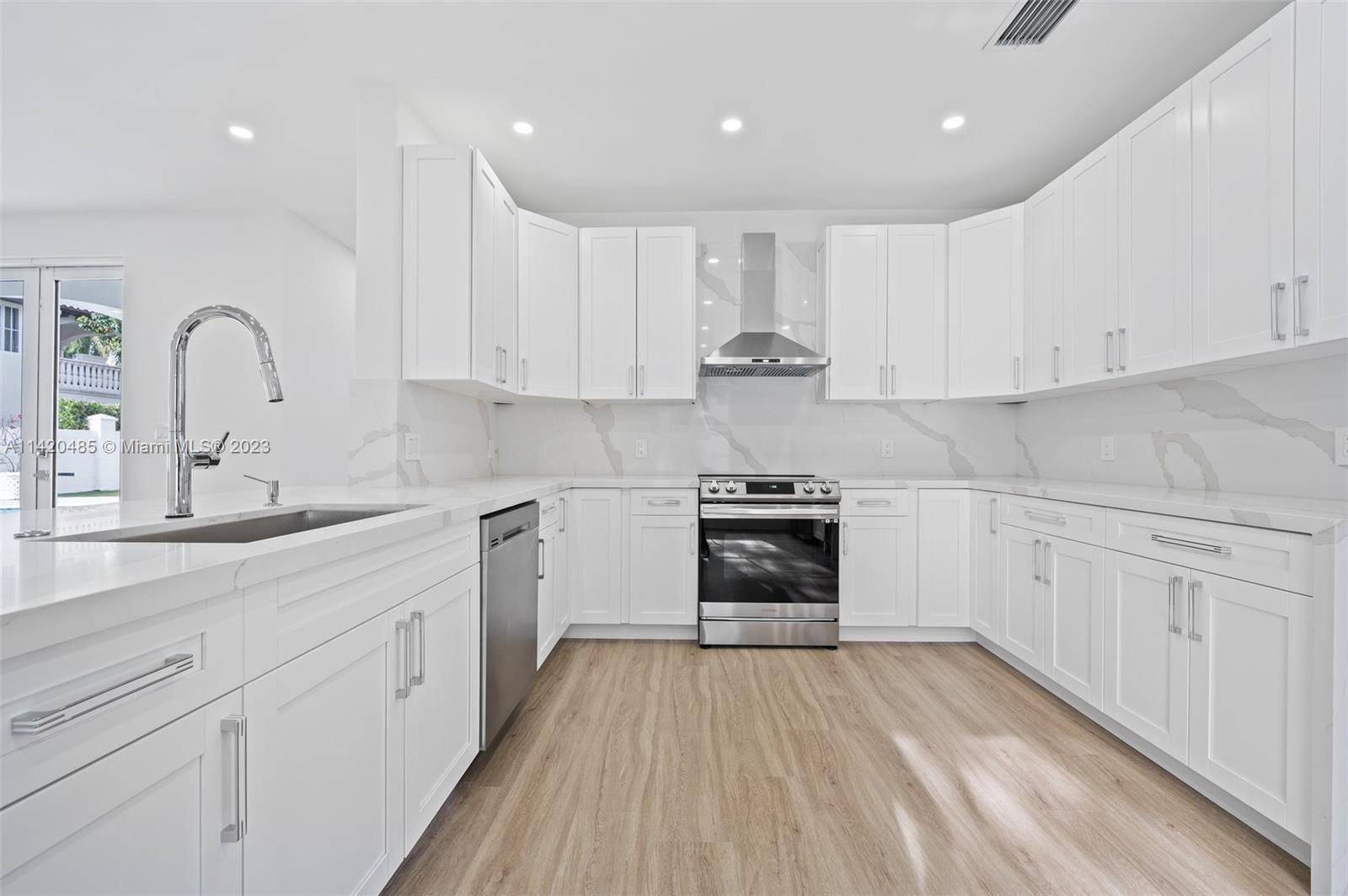 GRAVERAN ESTATES - Residential